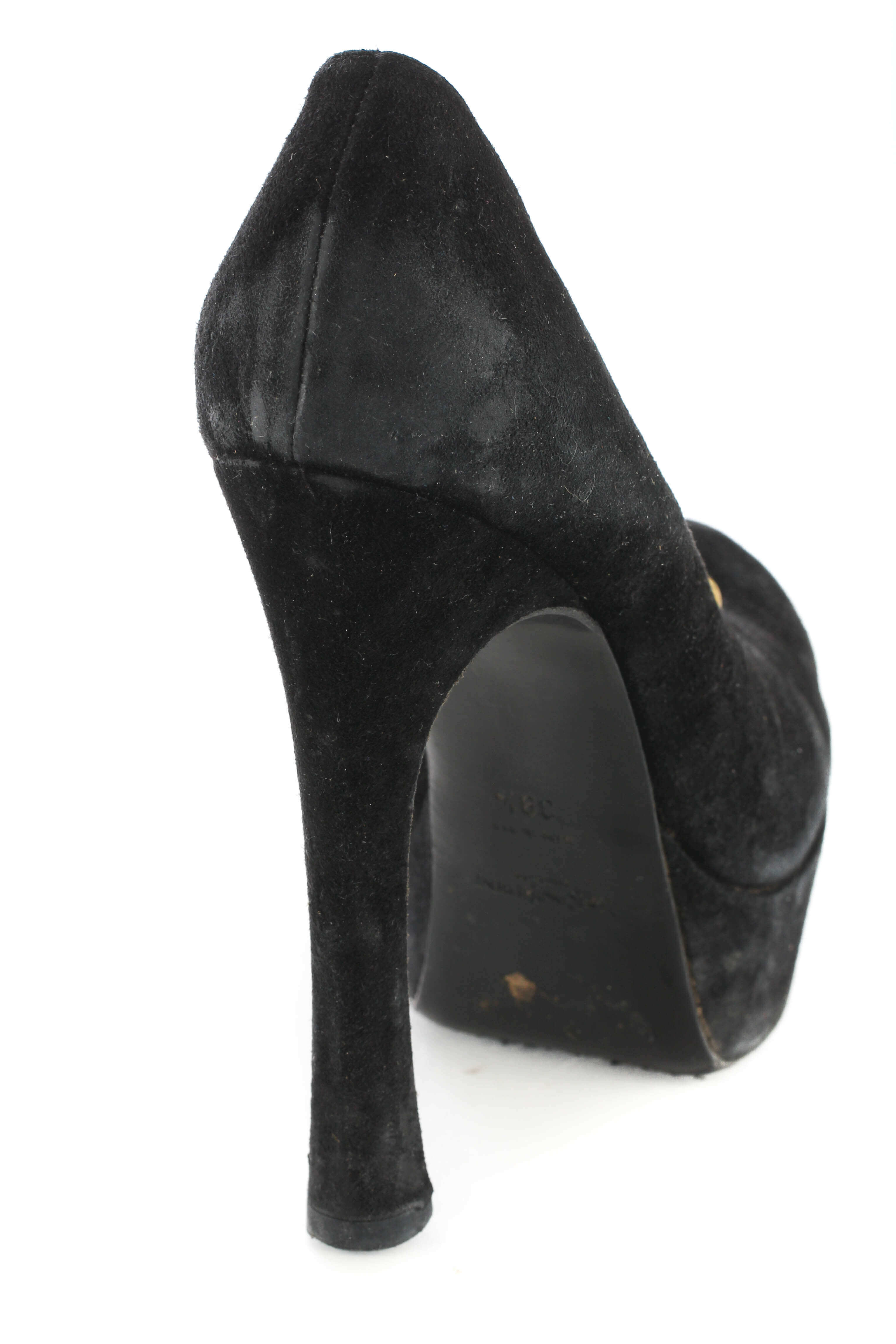 Yves Saint Laurent, 9.5 USA