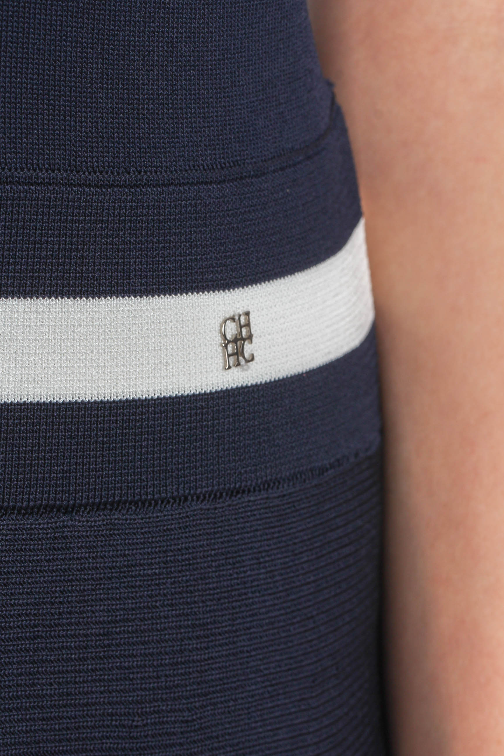 Carolina Herrera, Talla M
