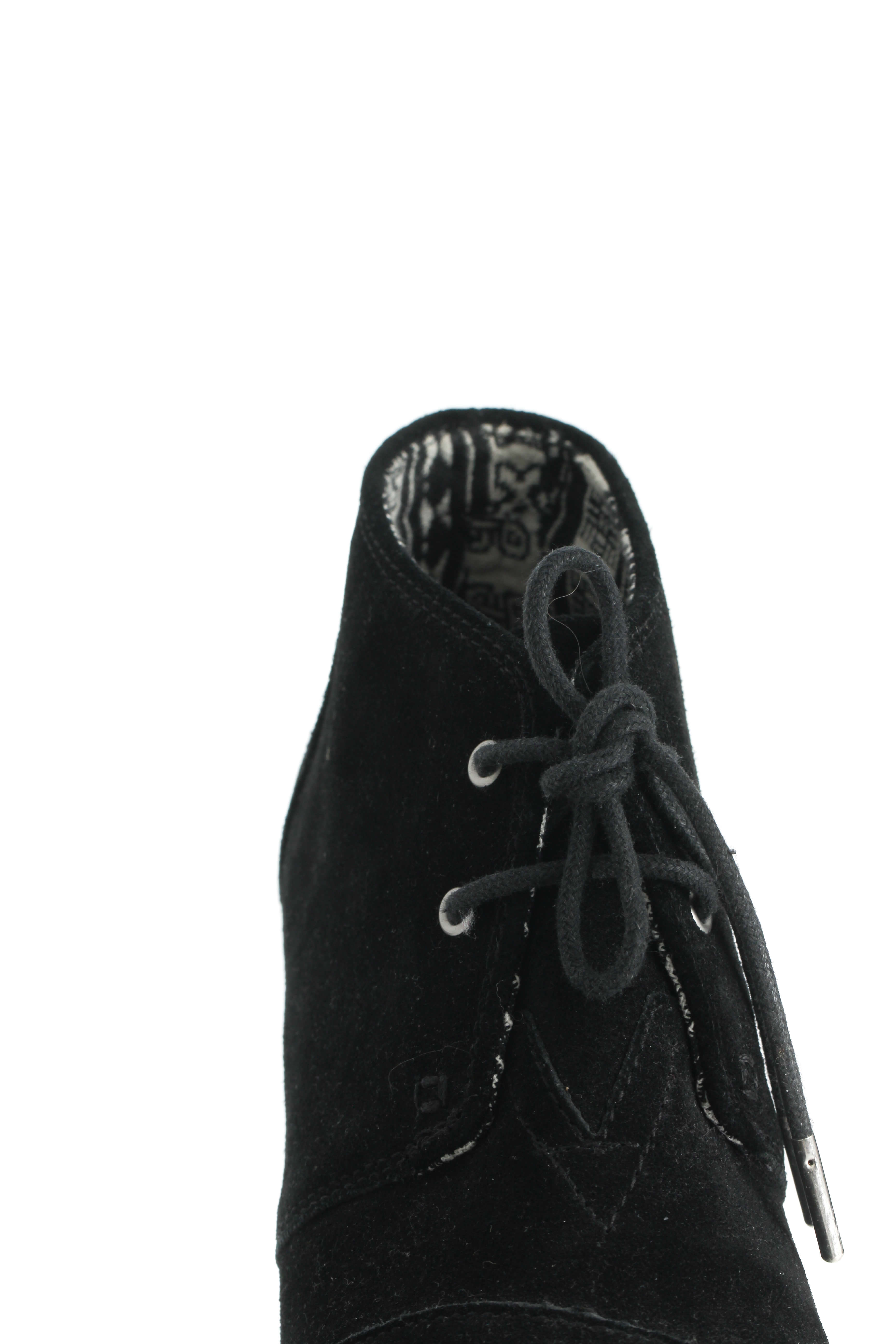 Toms, 9 USA