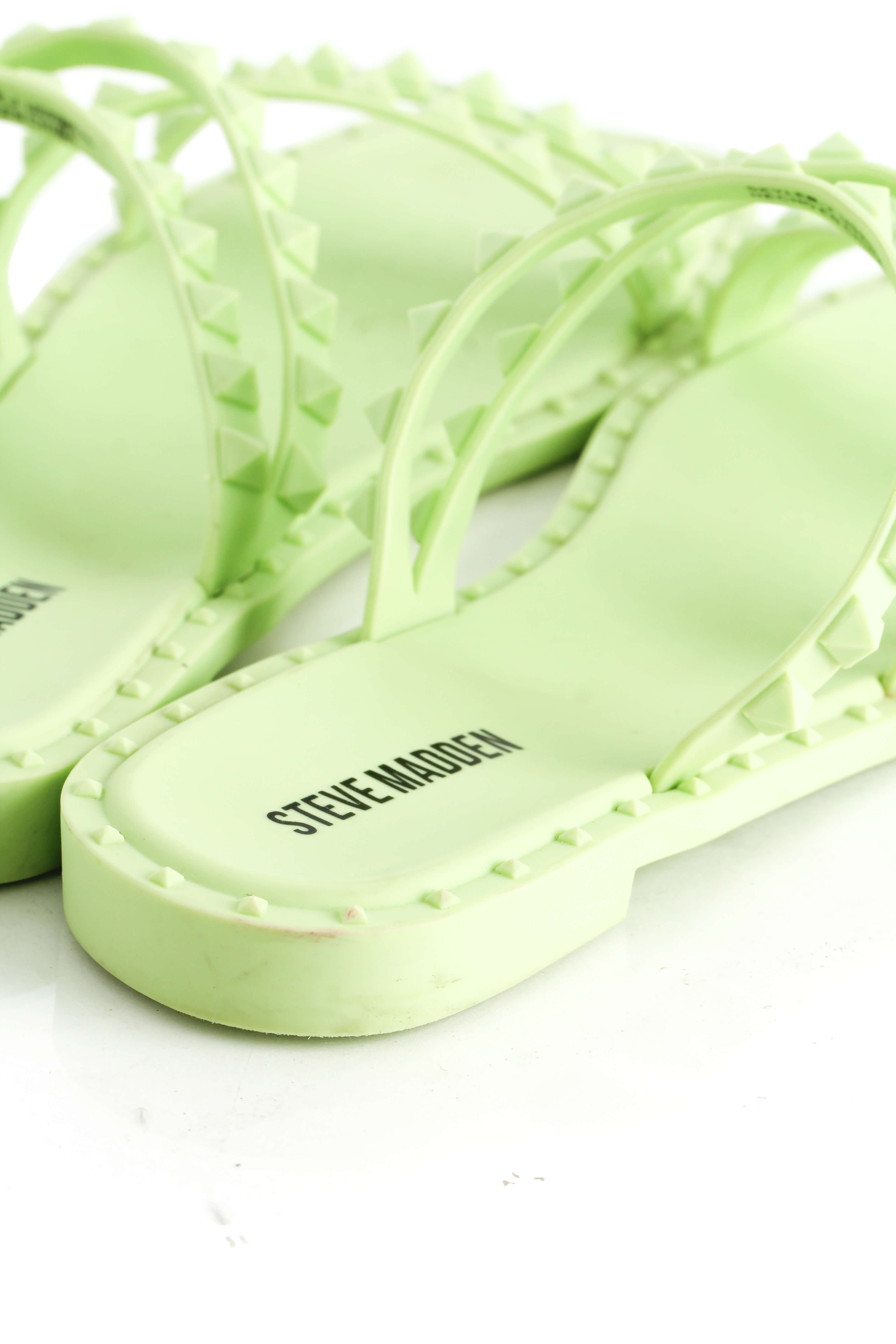 Steve Madden, 9 USA