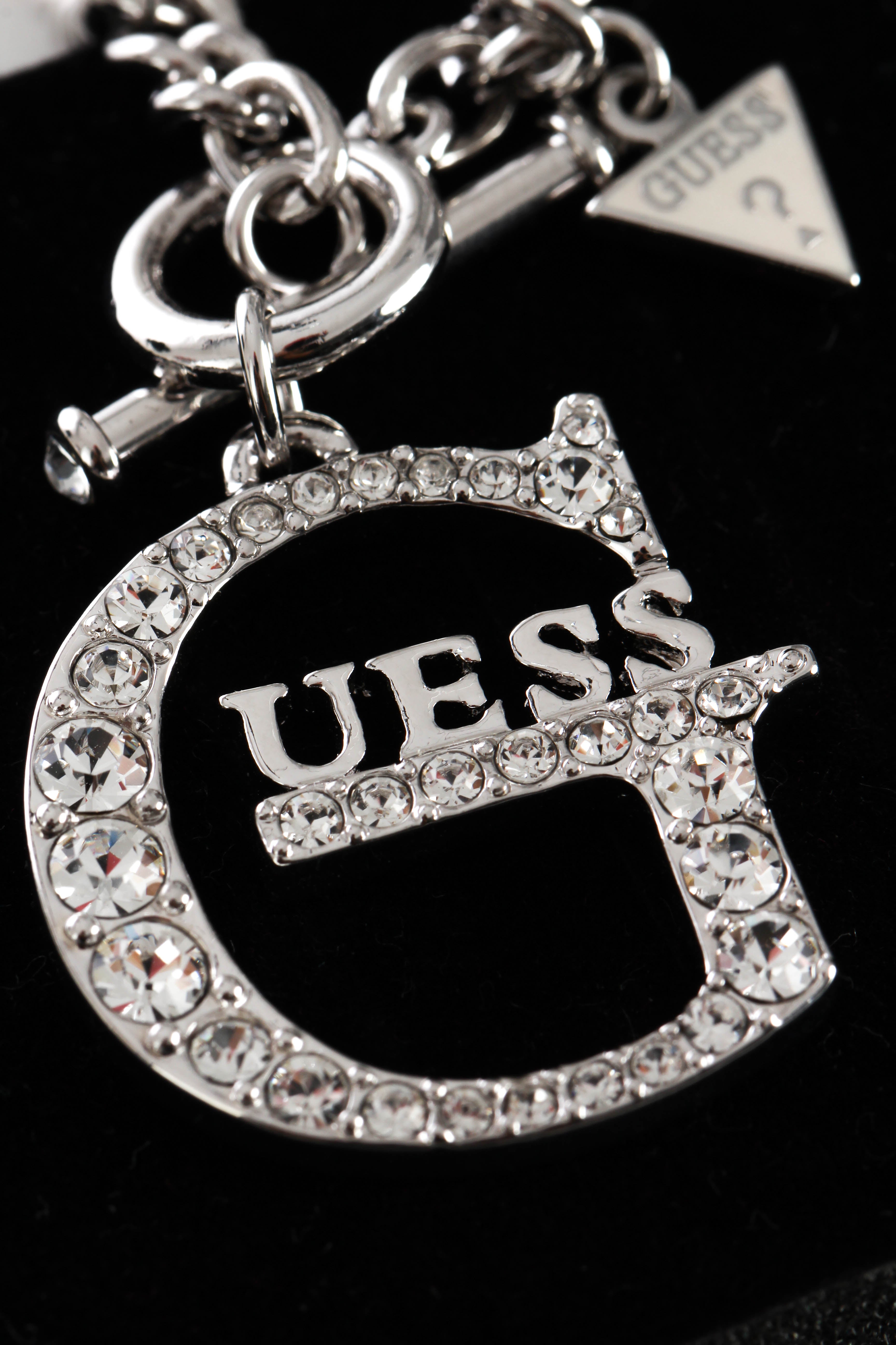 Guess (NWT)