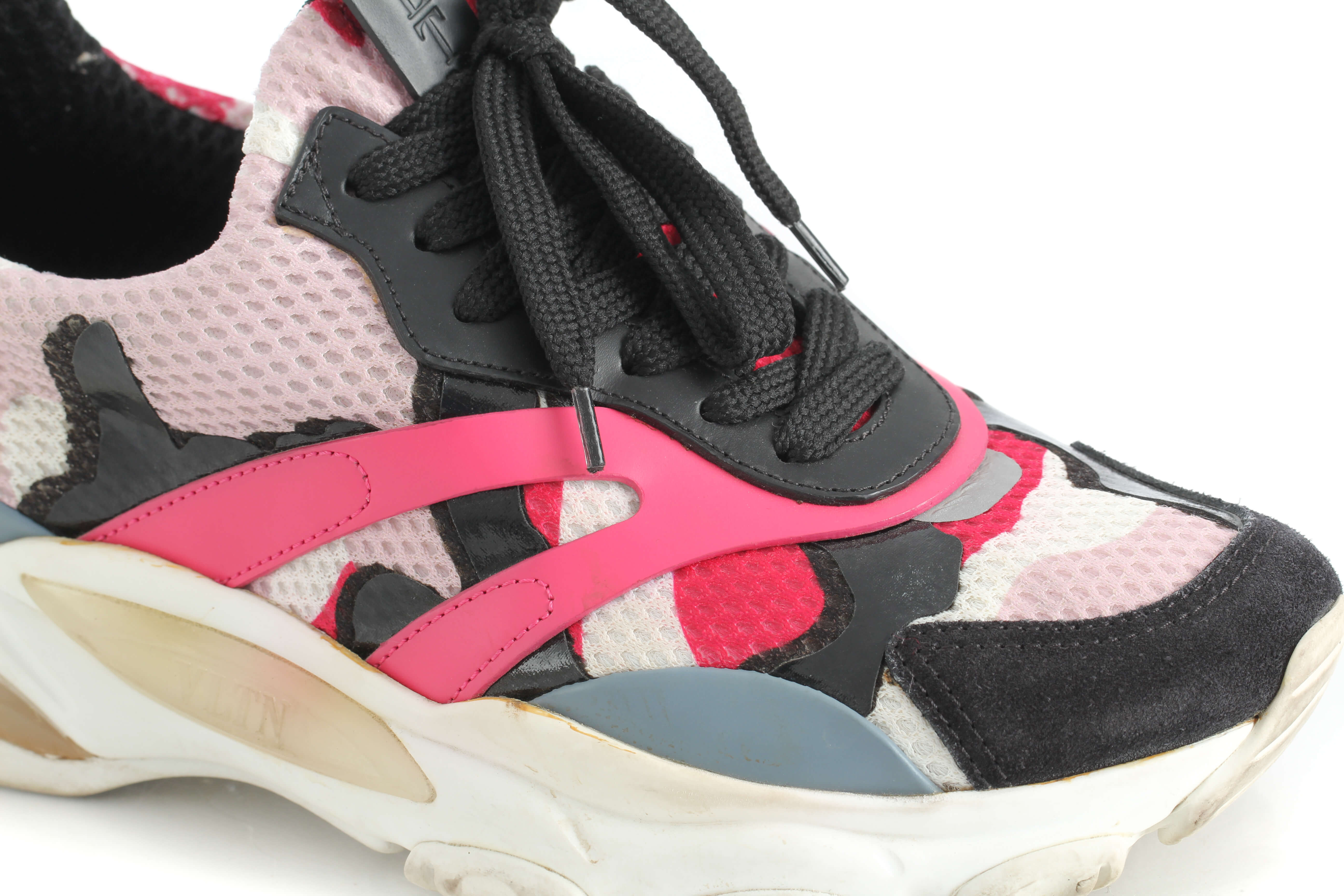 Valentino, 7 USA