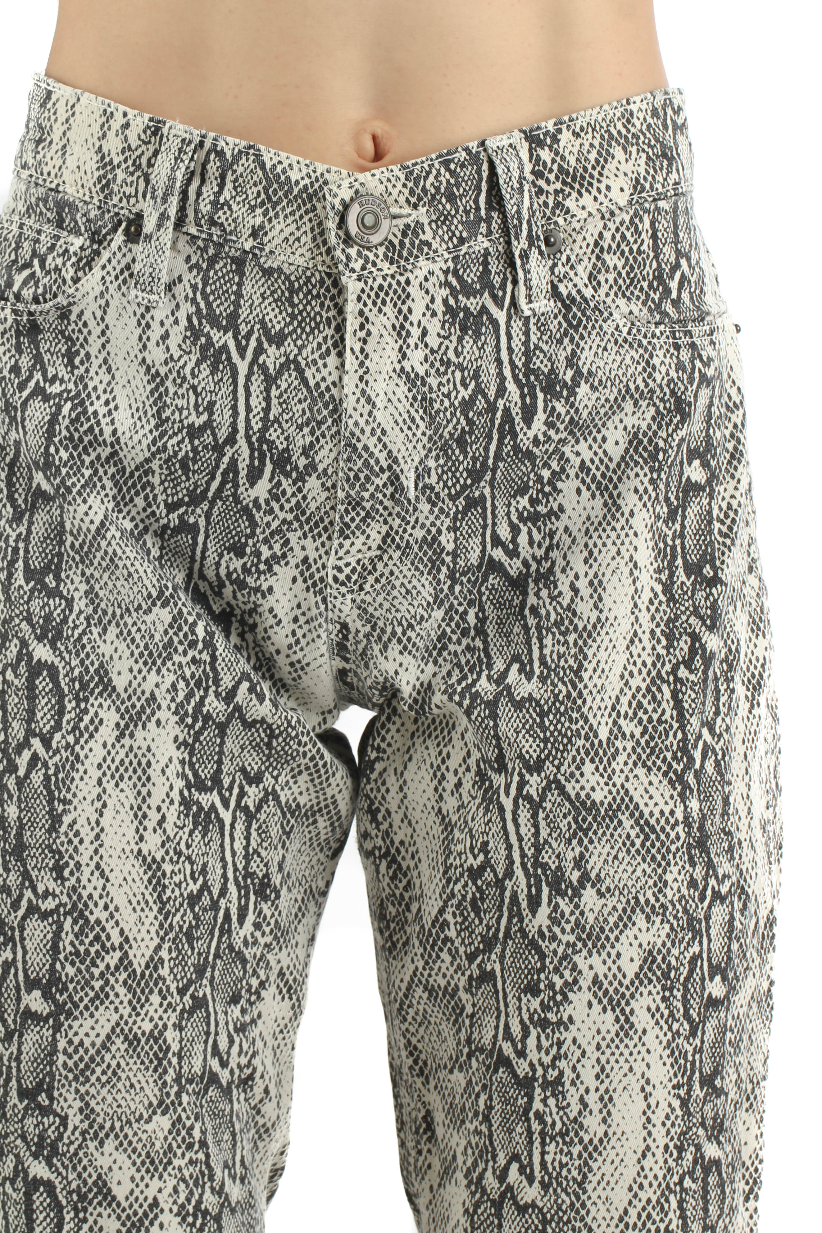 Hudson, Talla 28