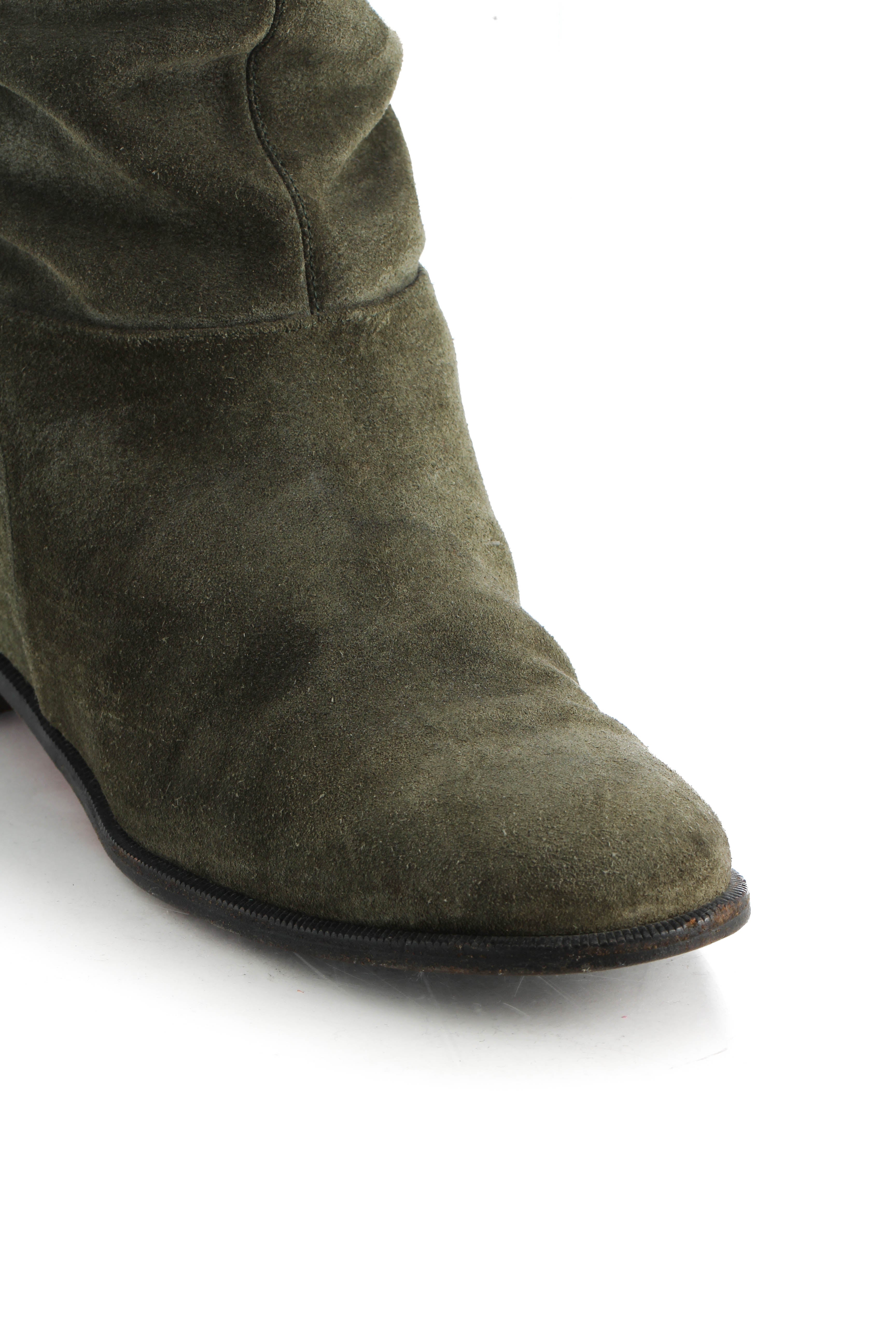 Christian Louboutin, 8 USA