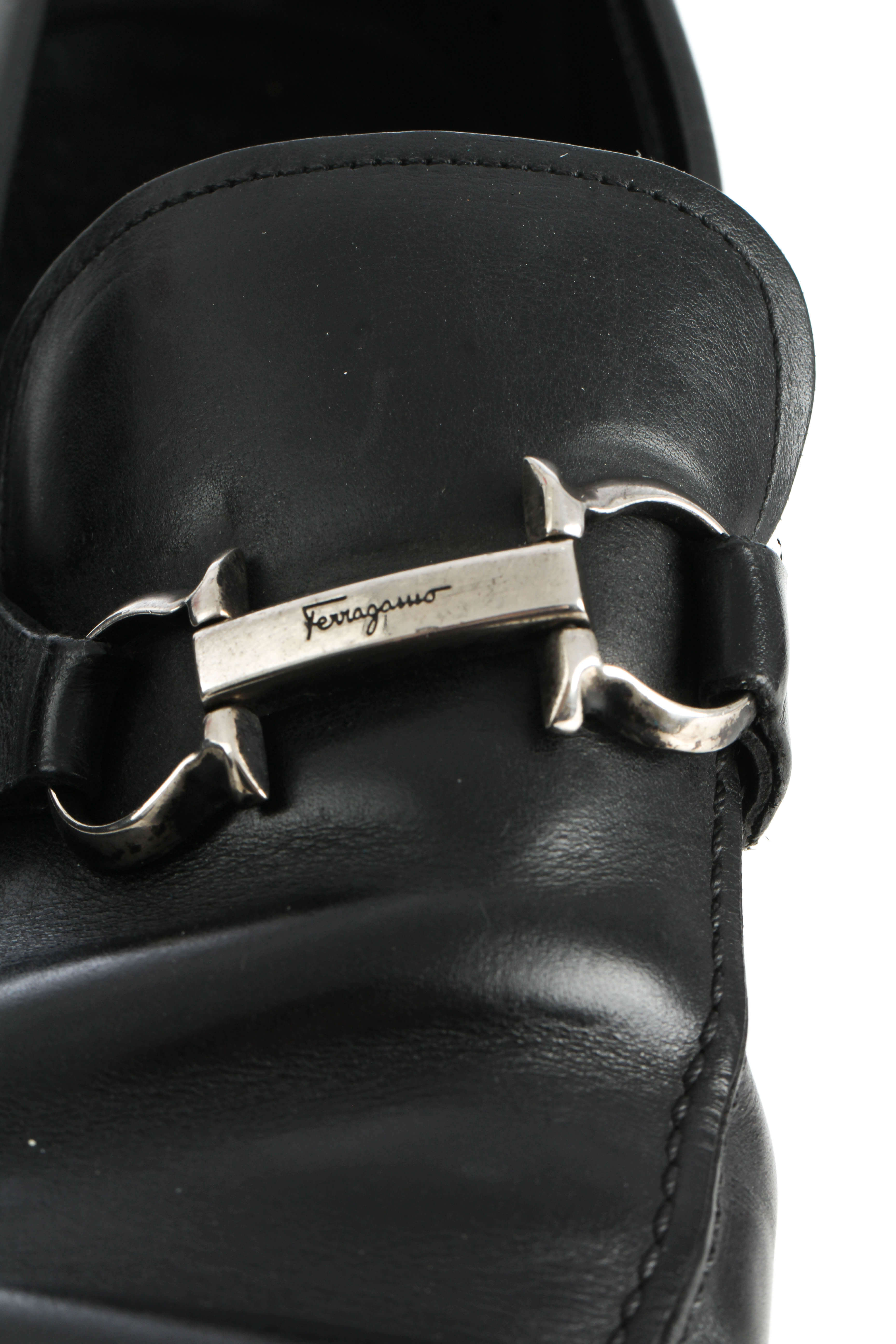 Salvatore Ferragamo, 8.5 USA