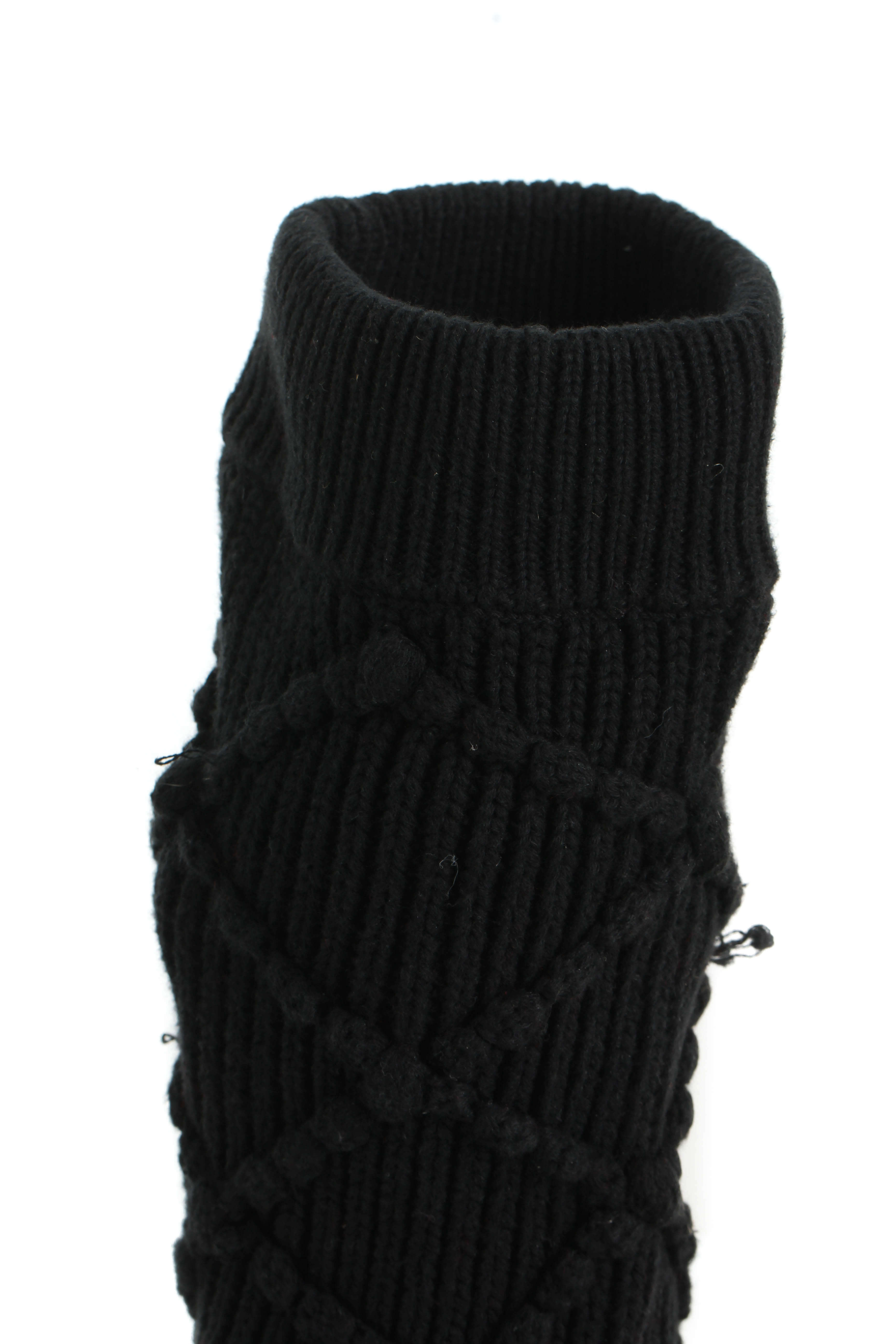 UGG, 6 USA