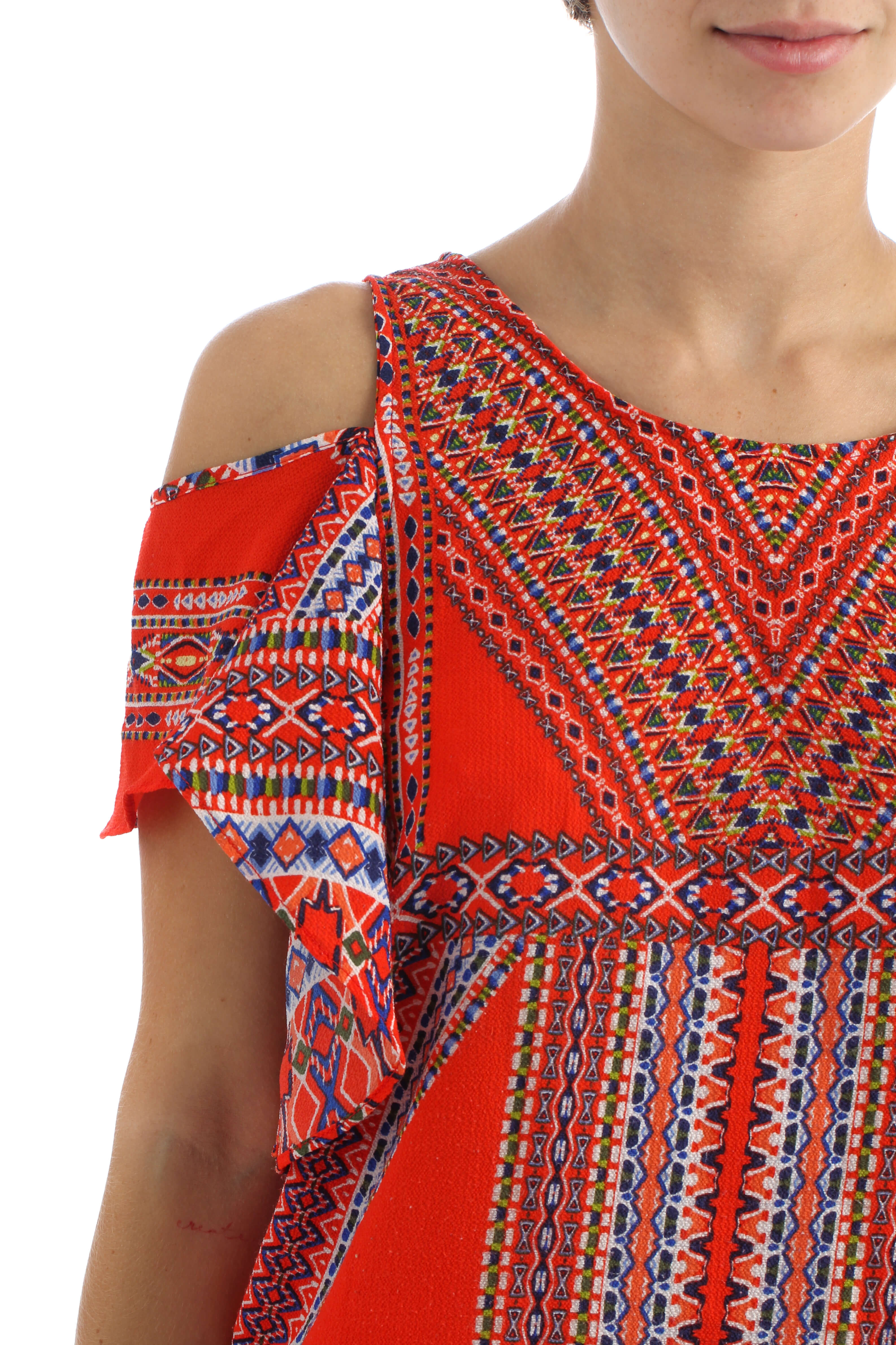 I.N.C, Talla S