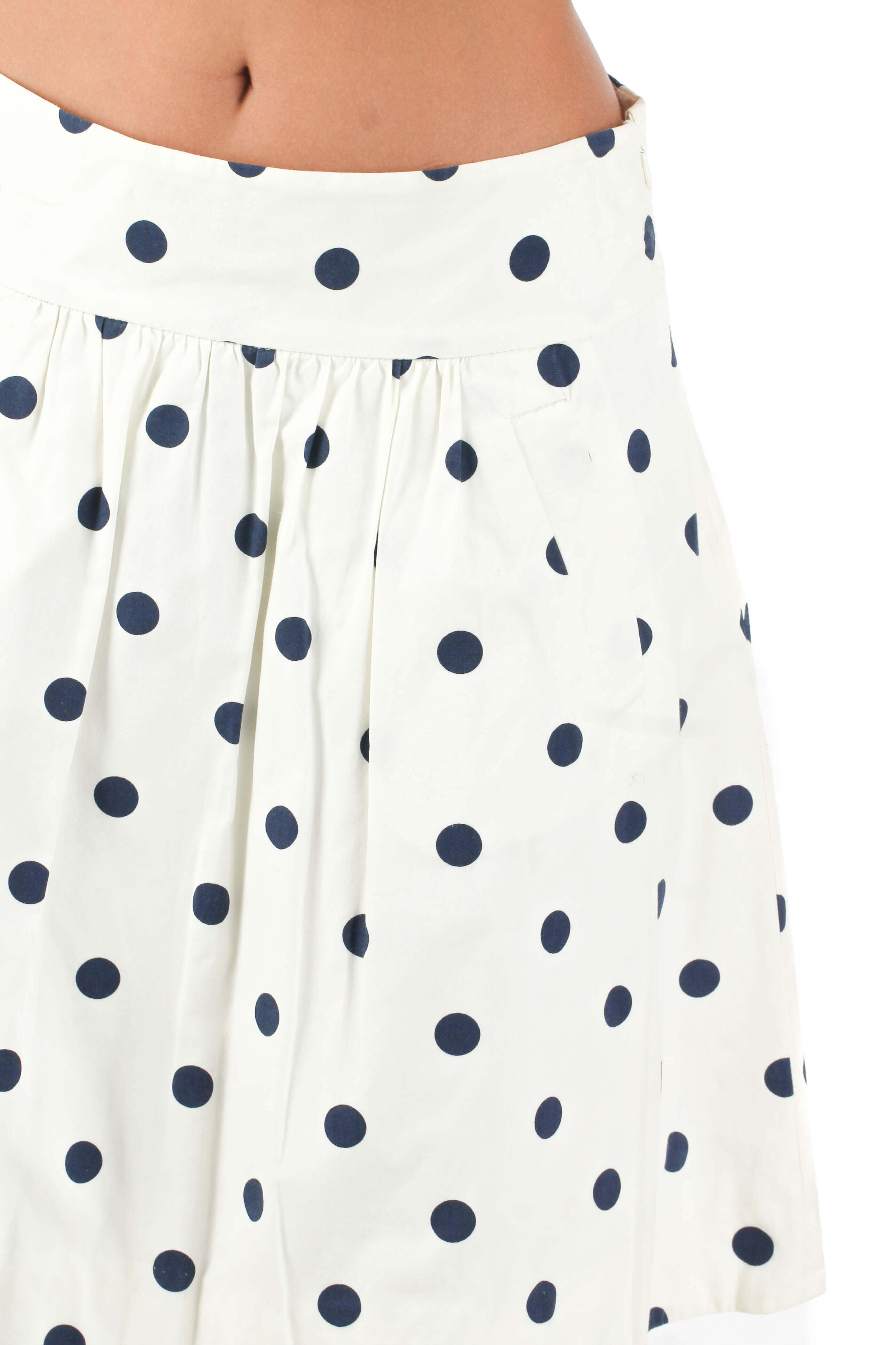 J. Crew, Talla 2