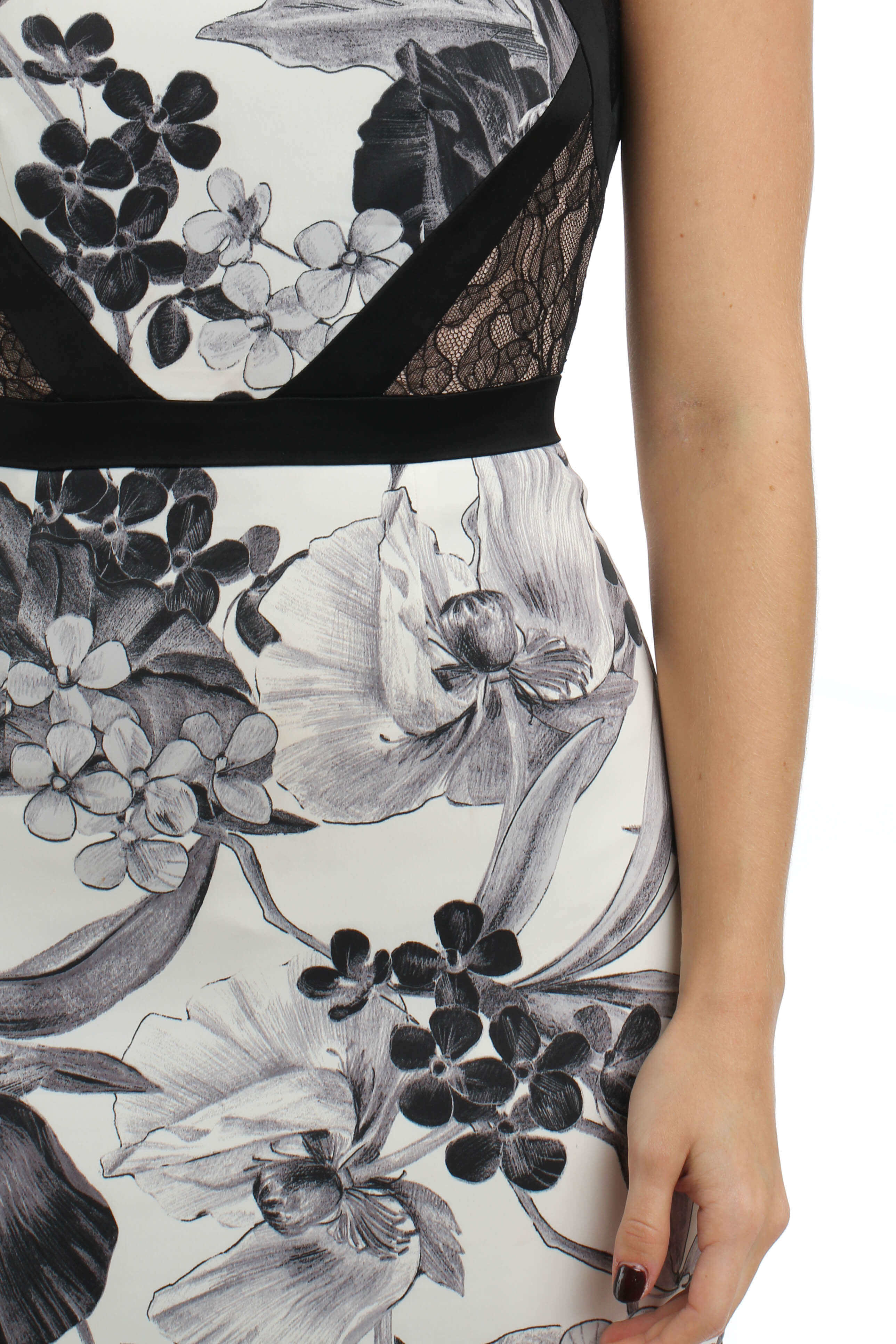 Karen Millen, Talla 2