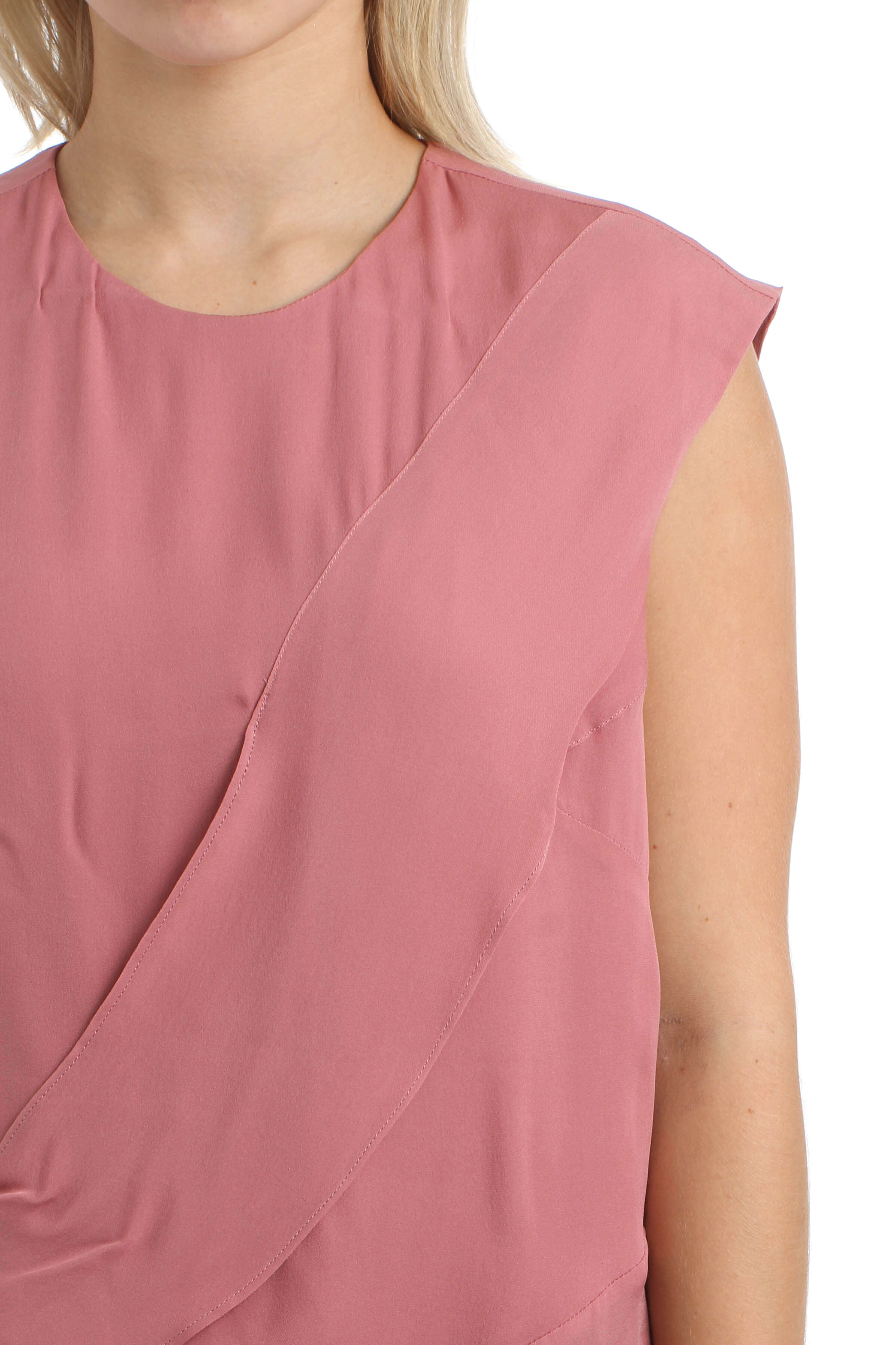 Nicole Miller, Talla S