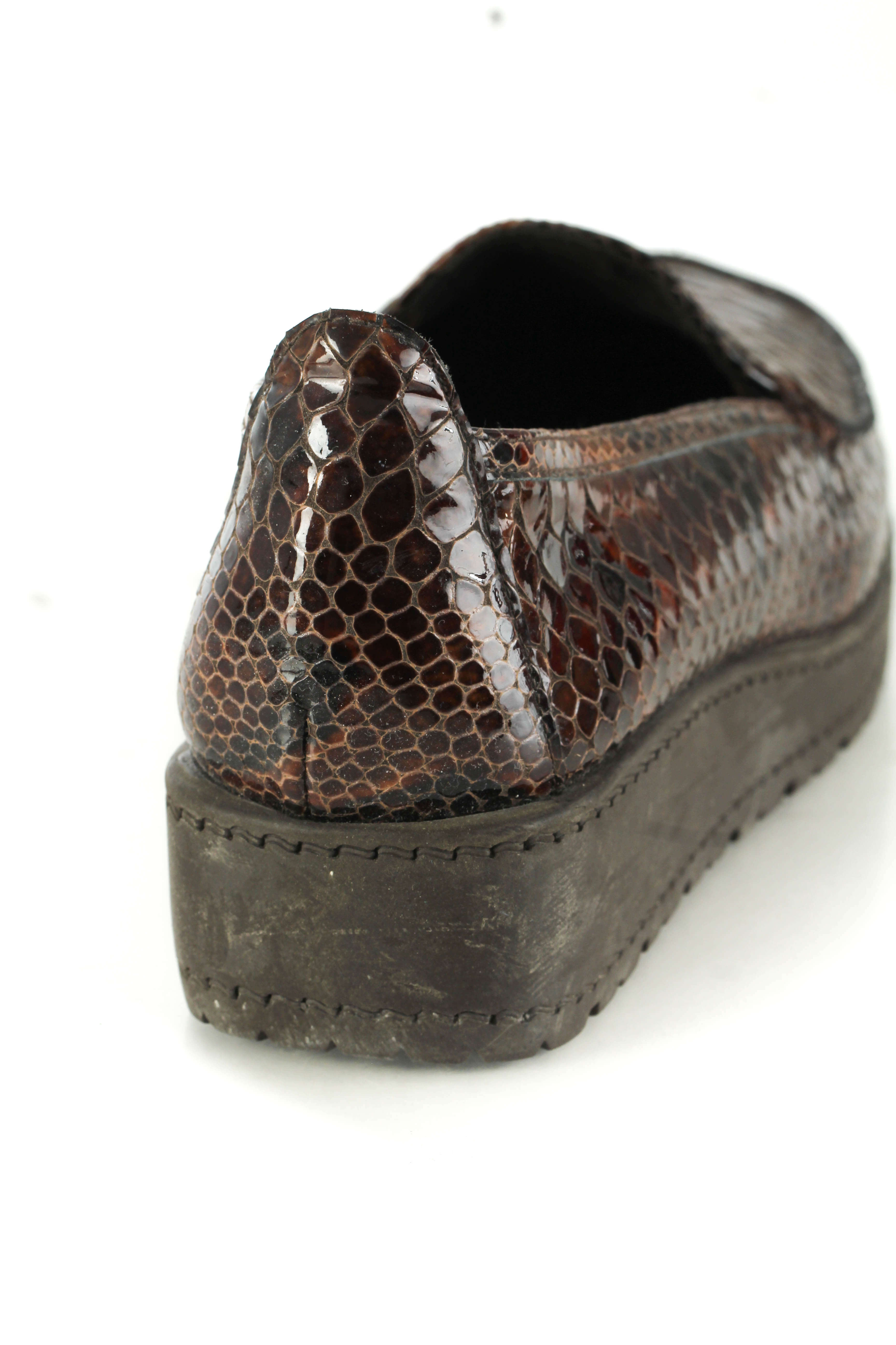 Stuart Weitzman, Talla 5.5 USA