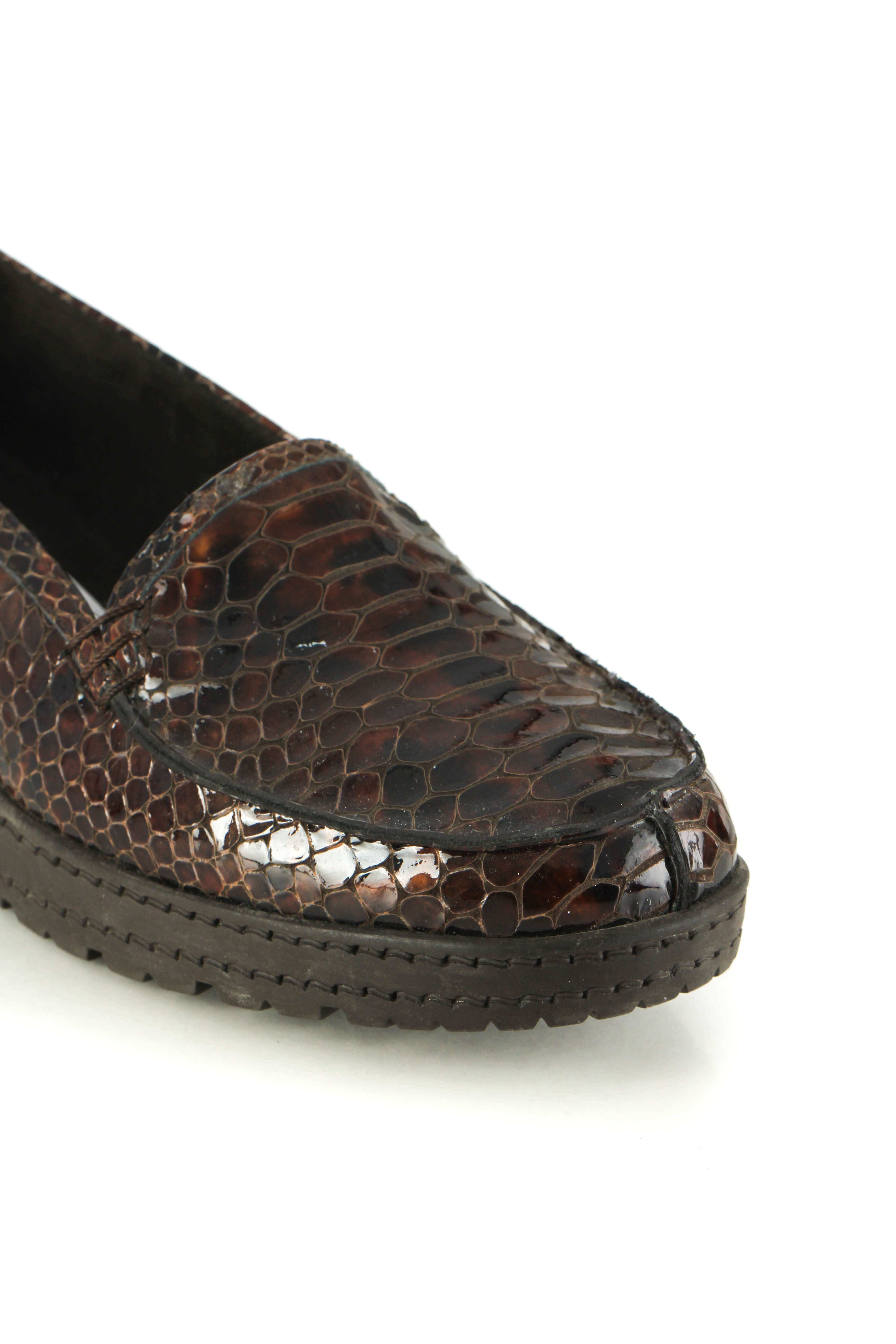 Stuart Weitzman, Talla 5.5 USA