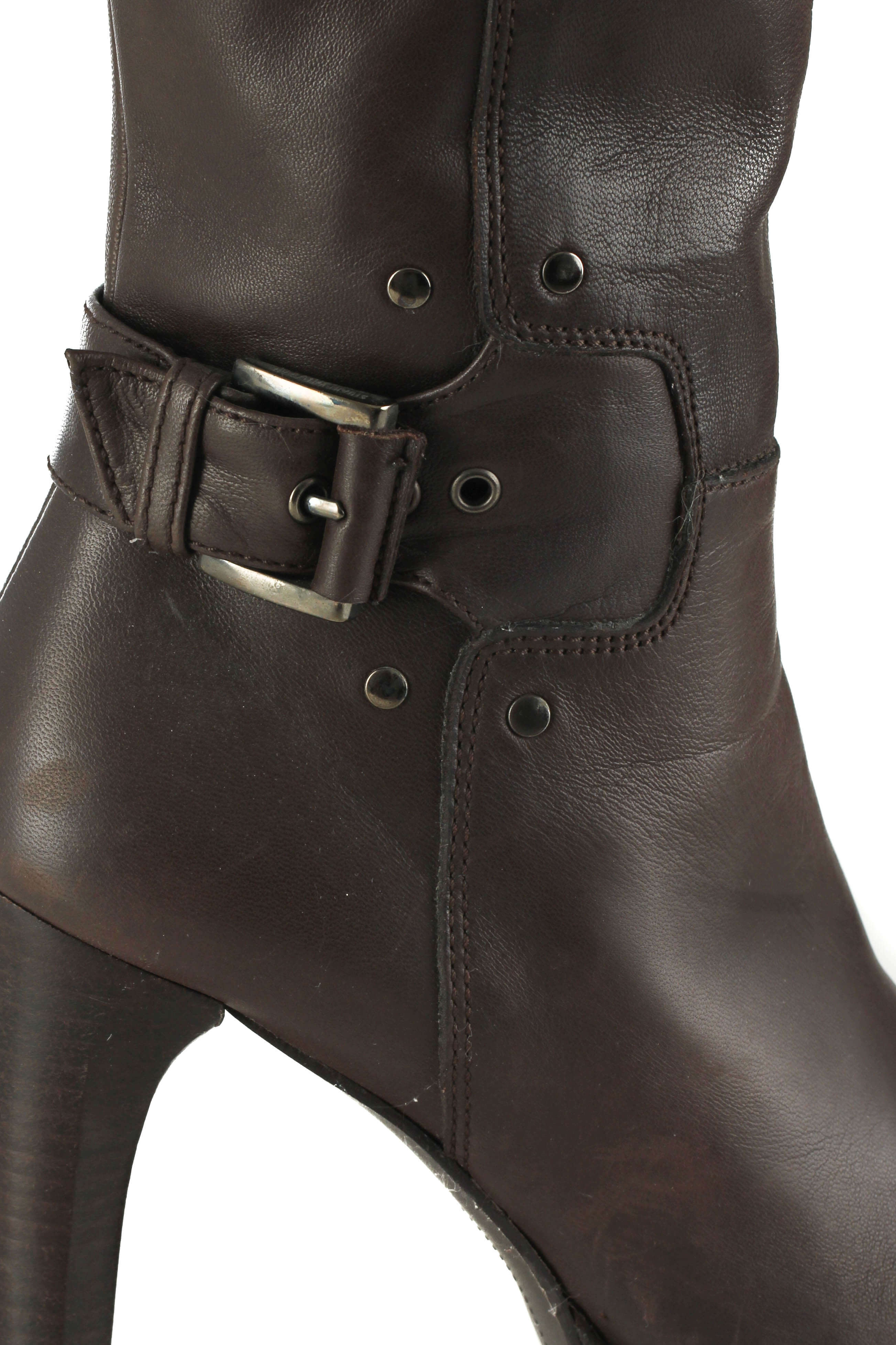 Stuart Weitzman, Talla 5 USA