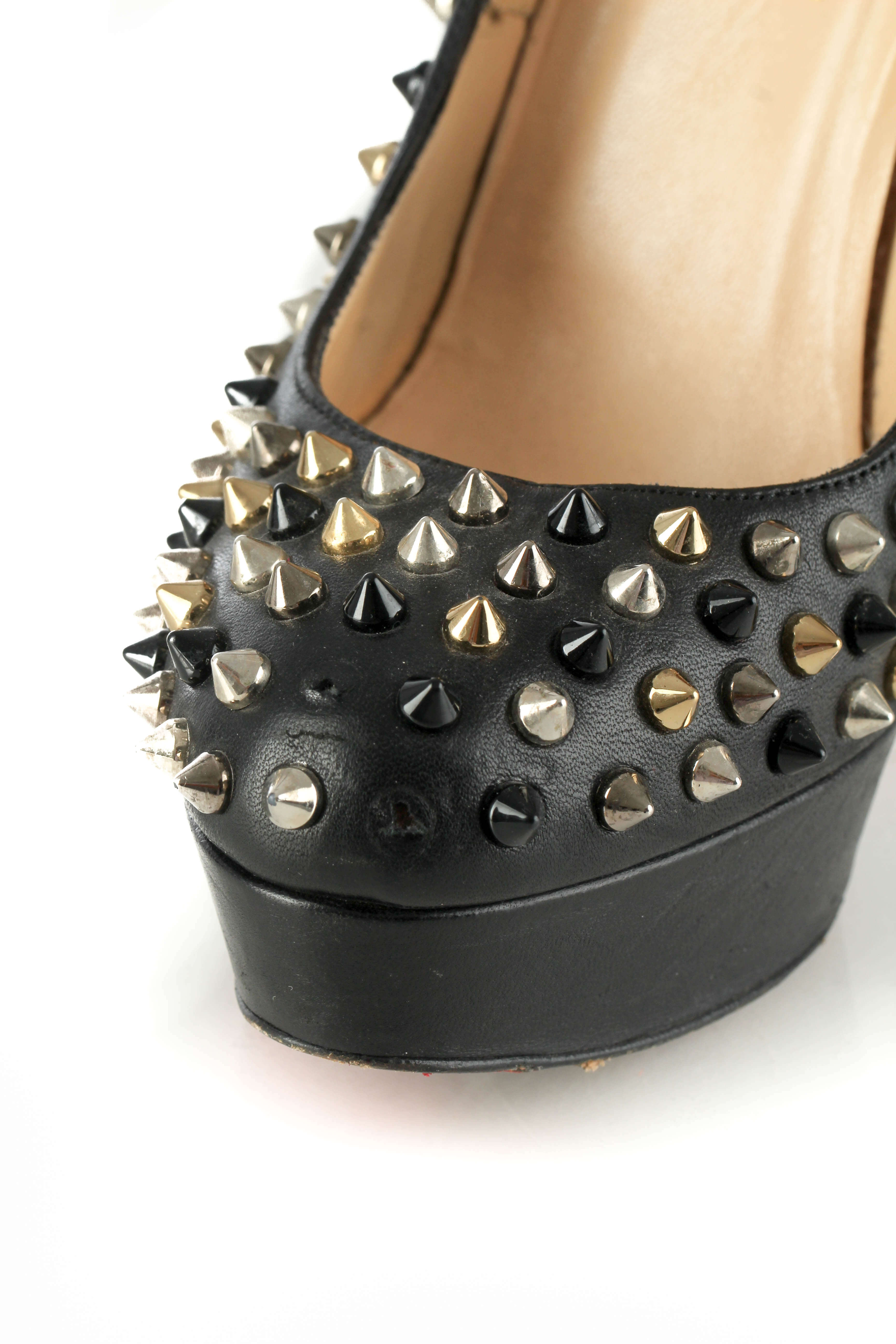 Christian Louboutin, 8.5 USA
