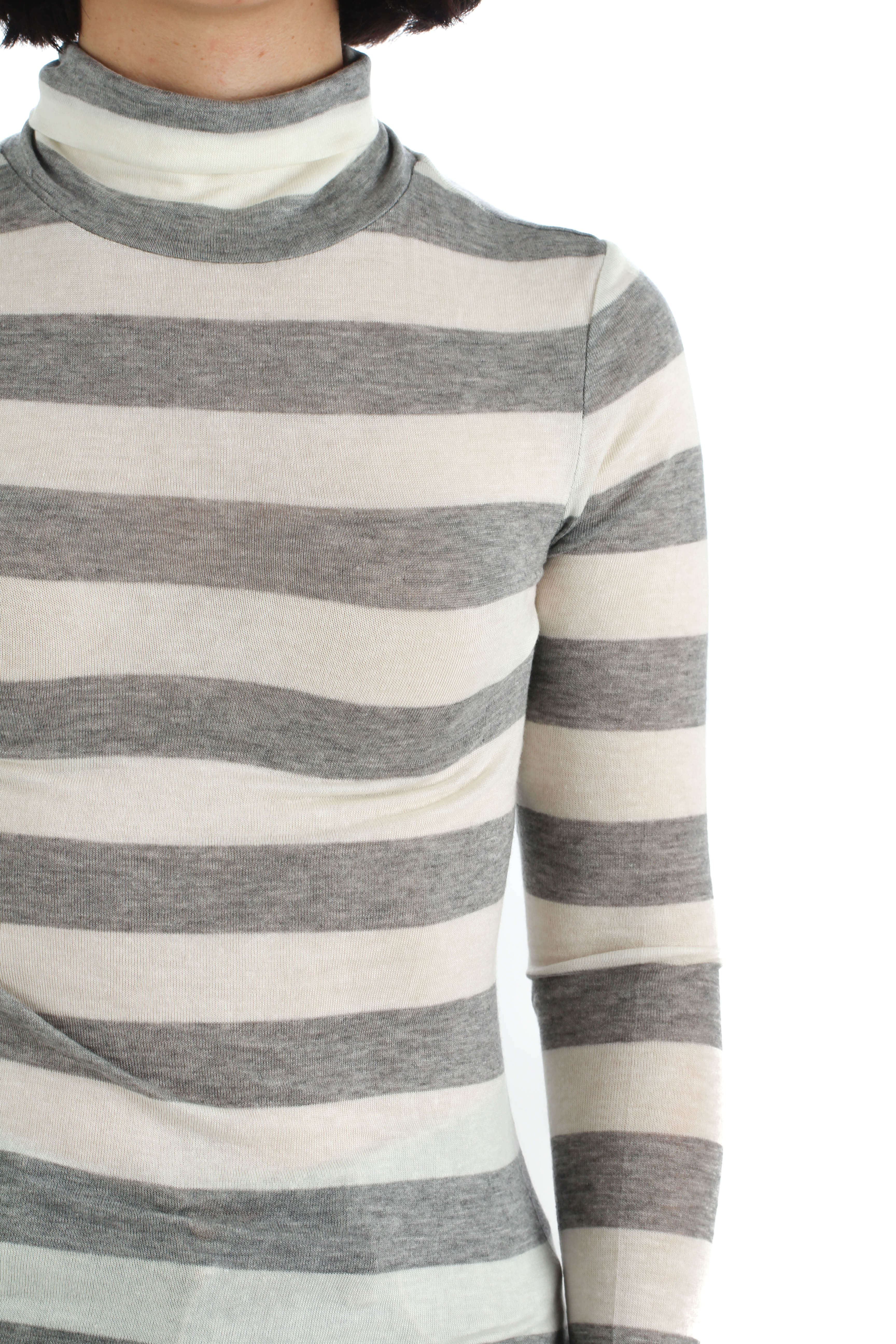 BCBG Maxazria, Talla M