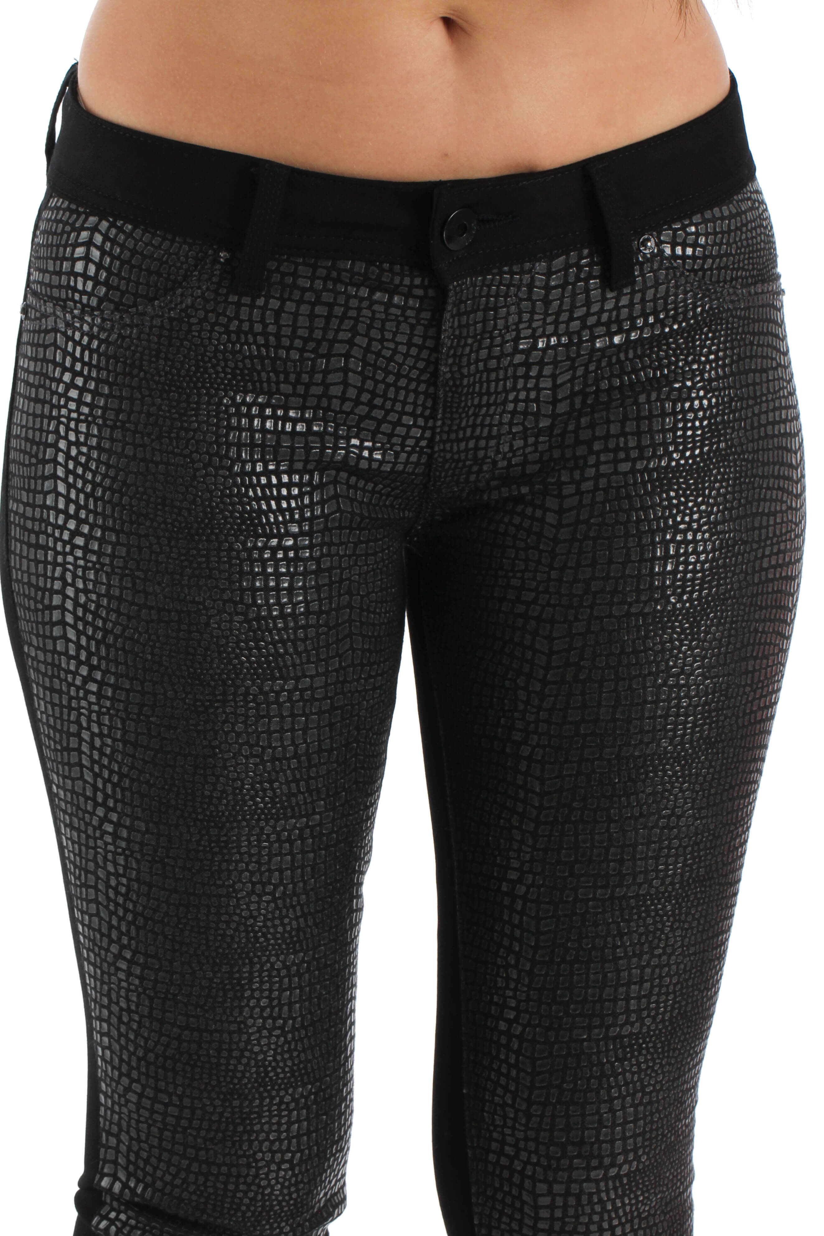DL1961, Talla 27