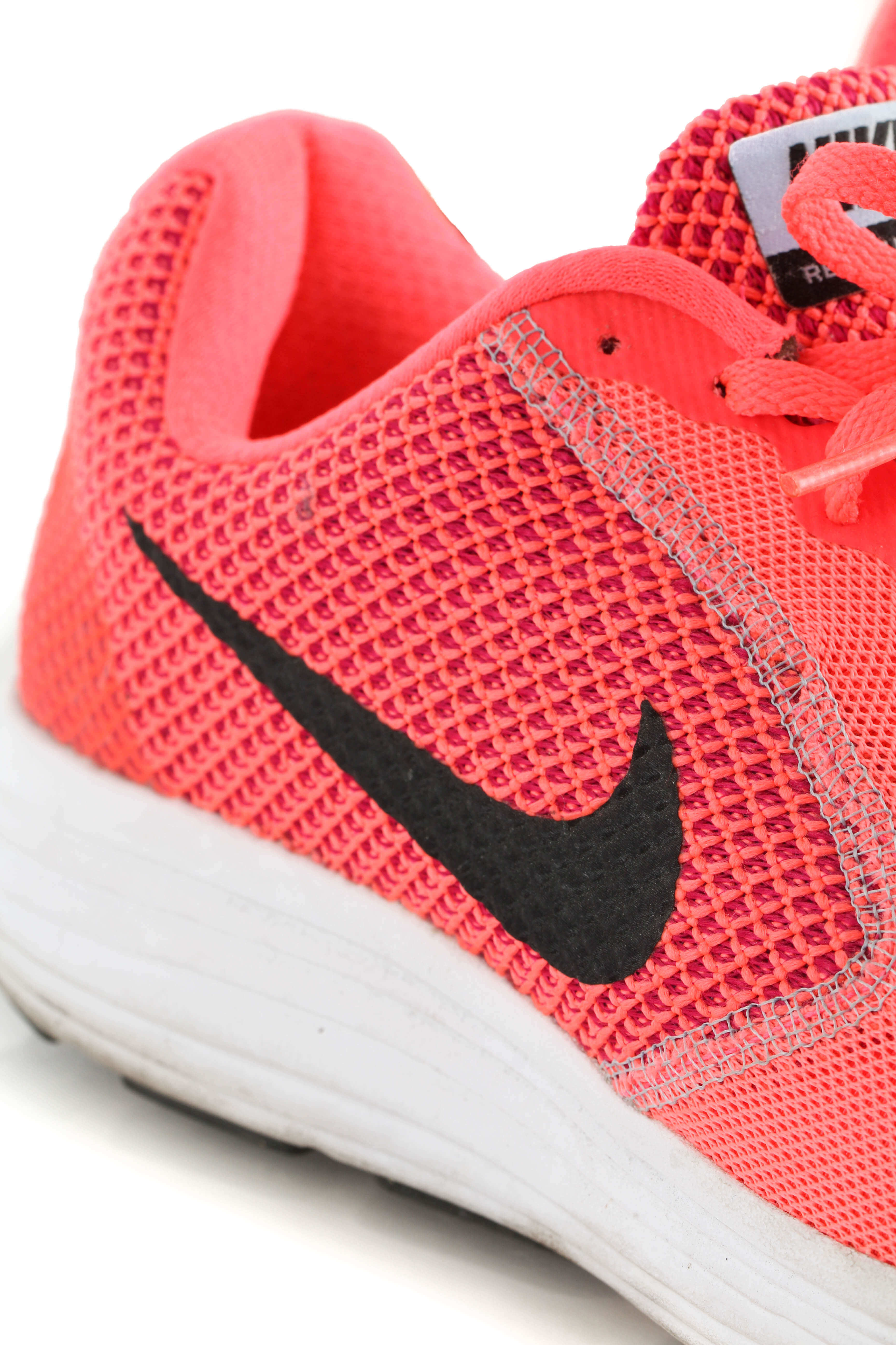 Nike, 9 USA