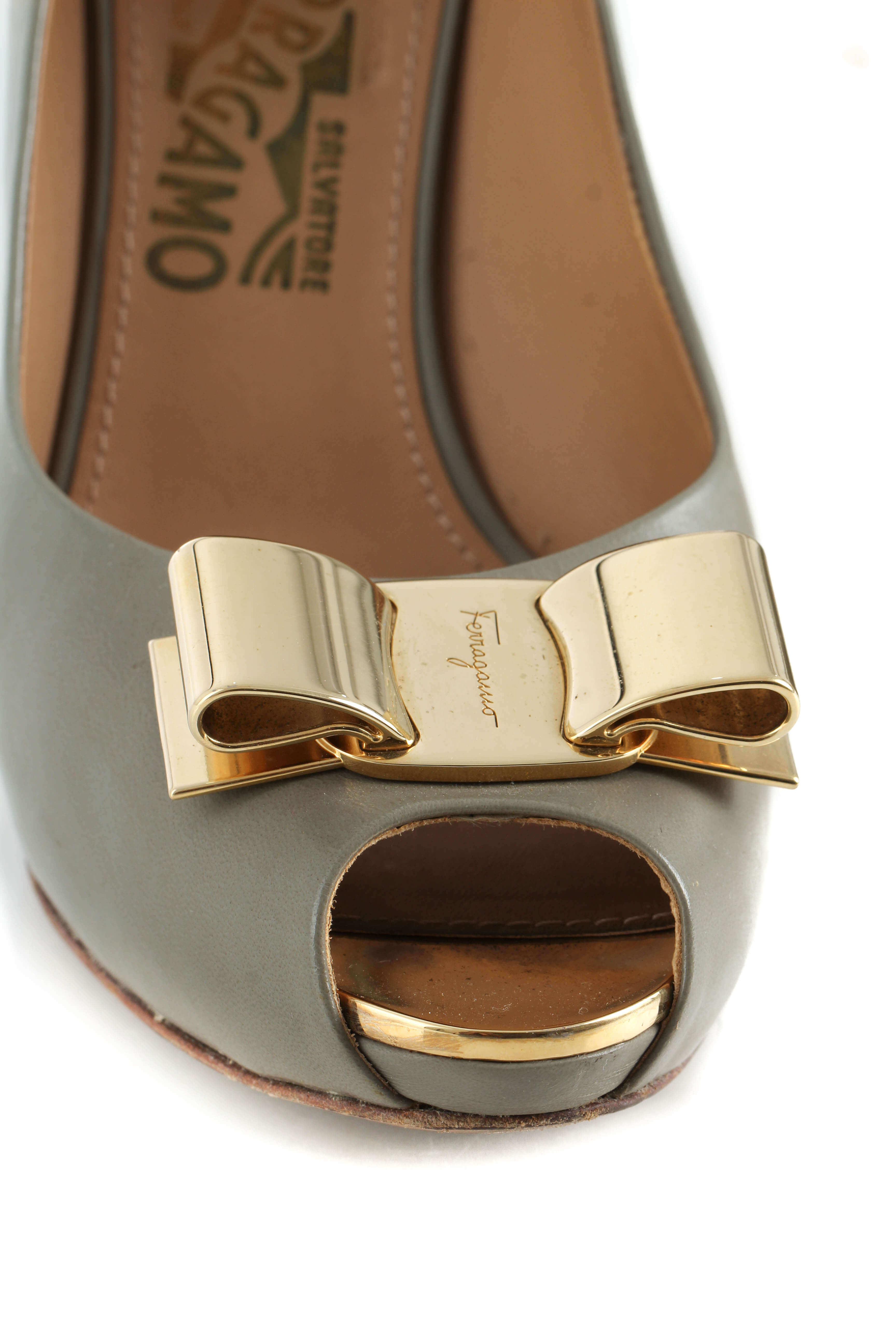 Salvatore Ferragamo, 7 USA