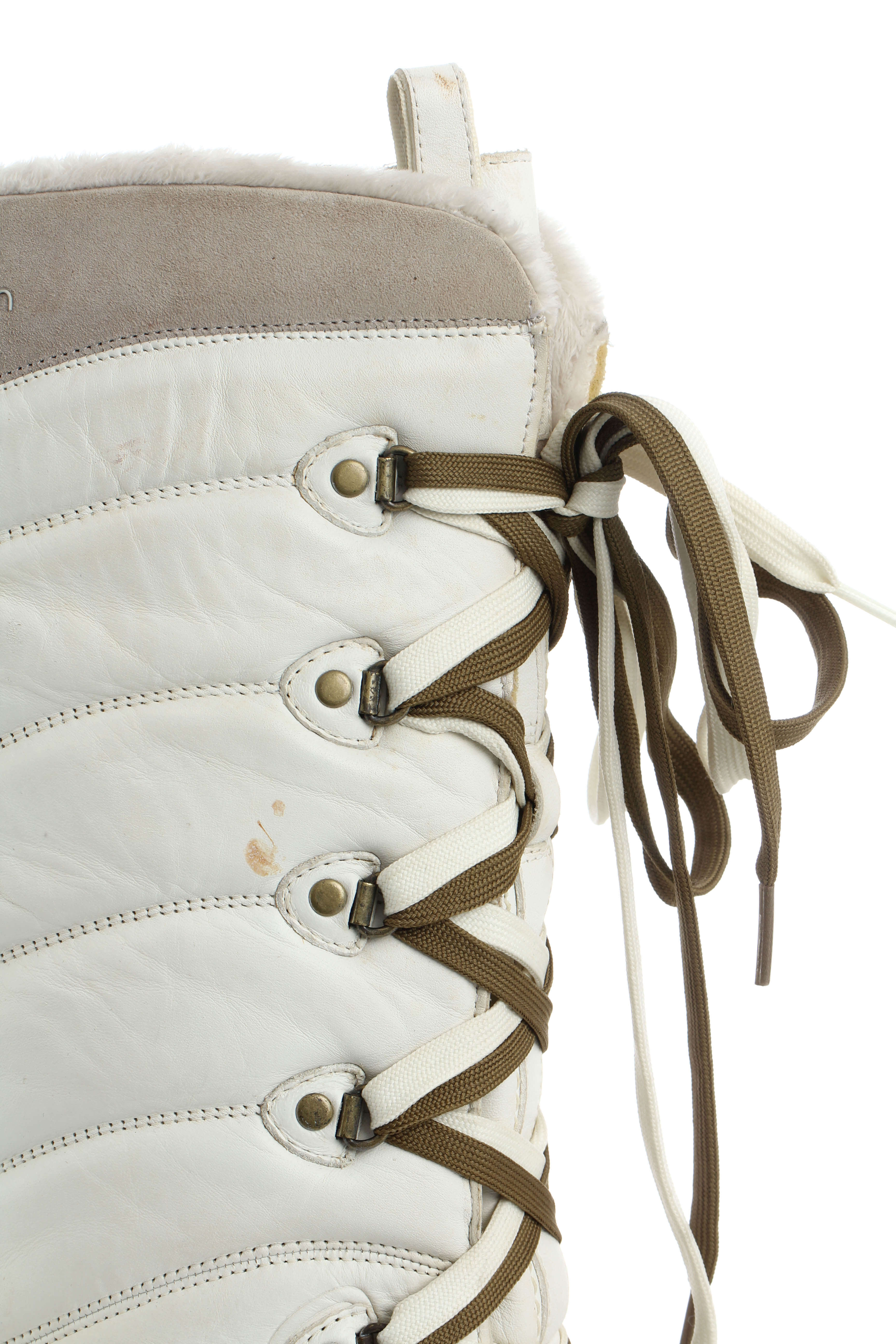 Helly Hansen, 9 USA
