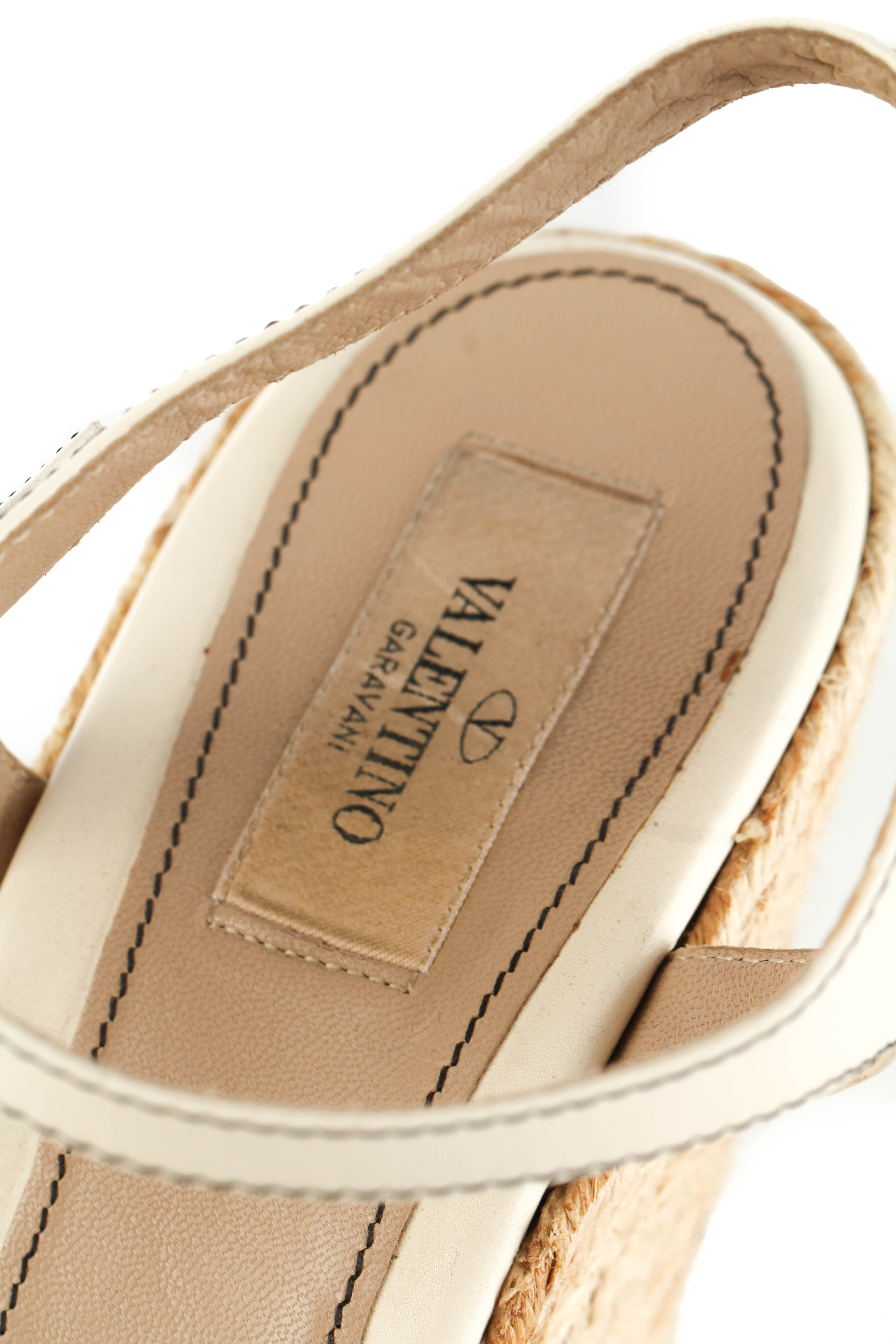 Valentino, 12 USA