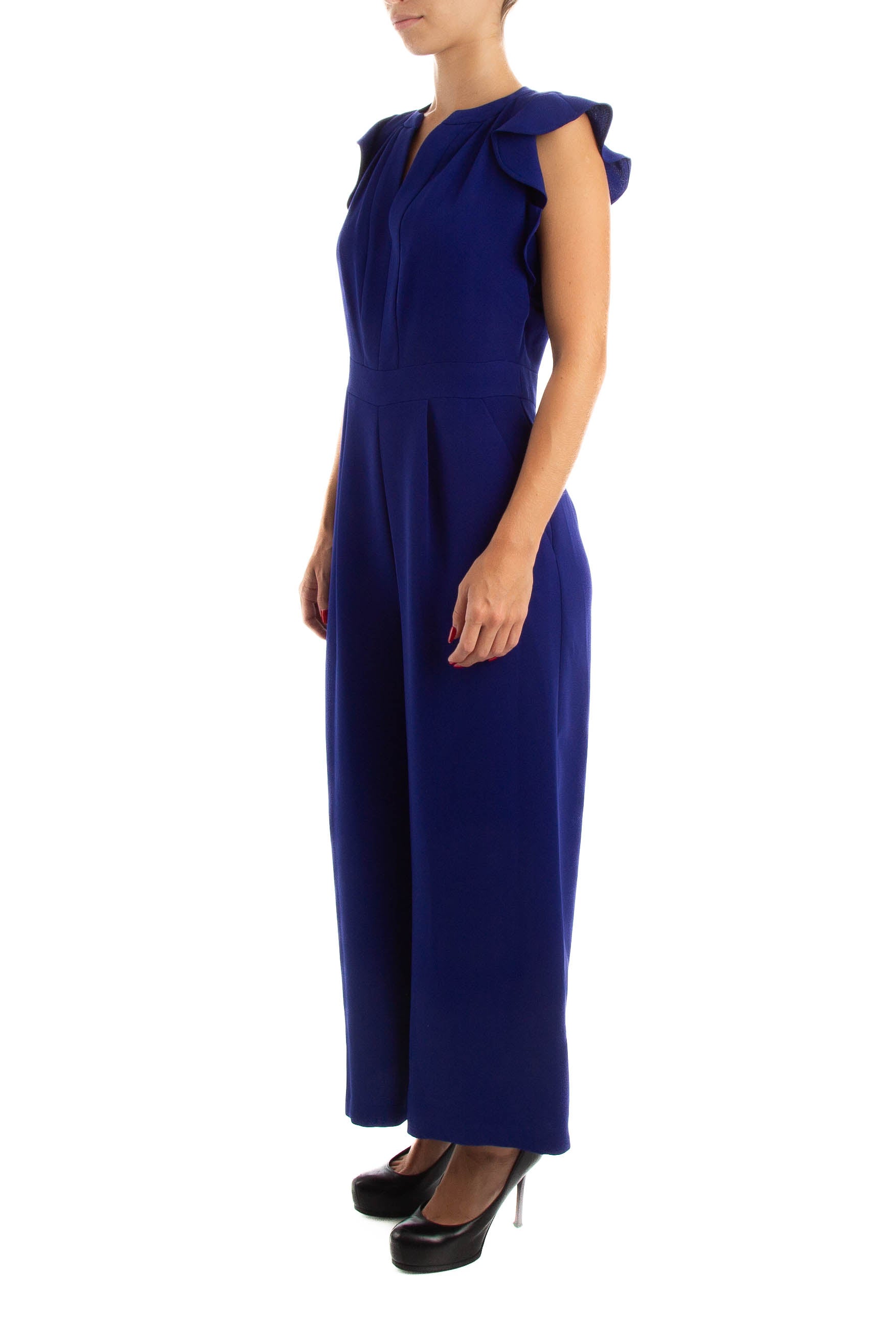 Vince Camuto, Talla 2