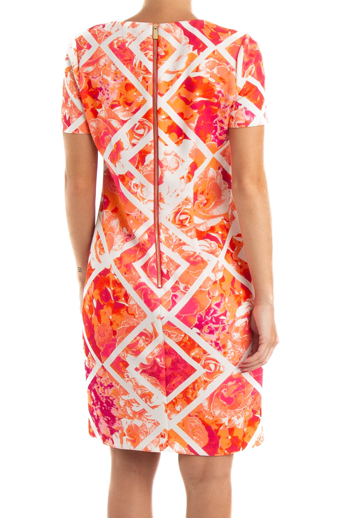 Vince Camuto, Talla 4