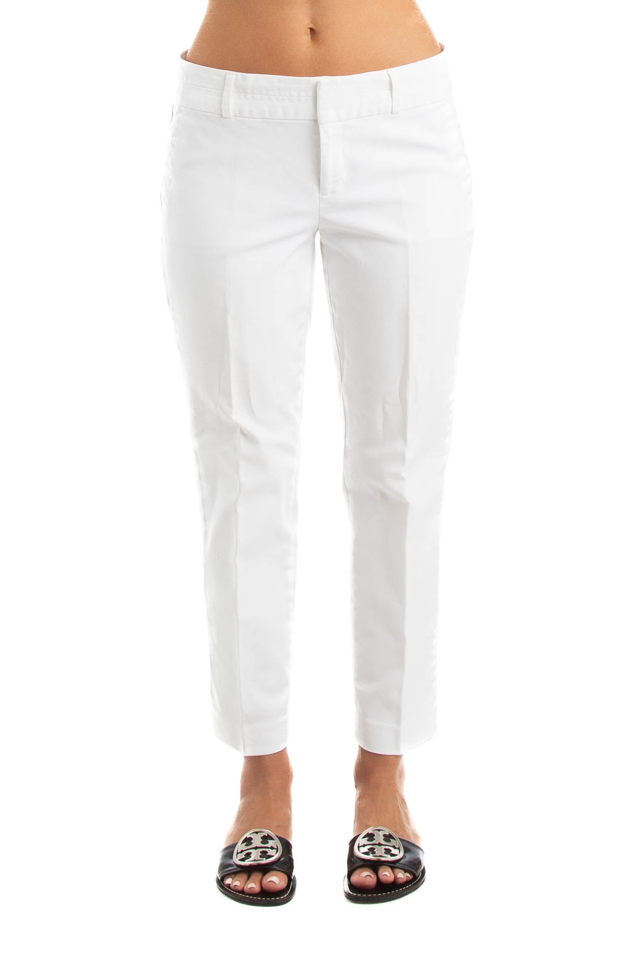 Banana Republic, Talla 4