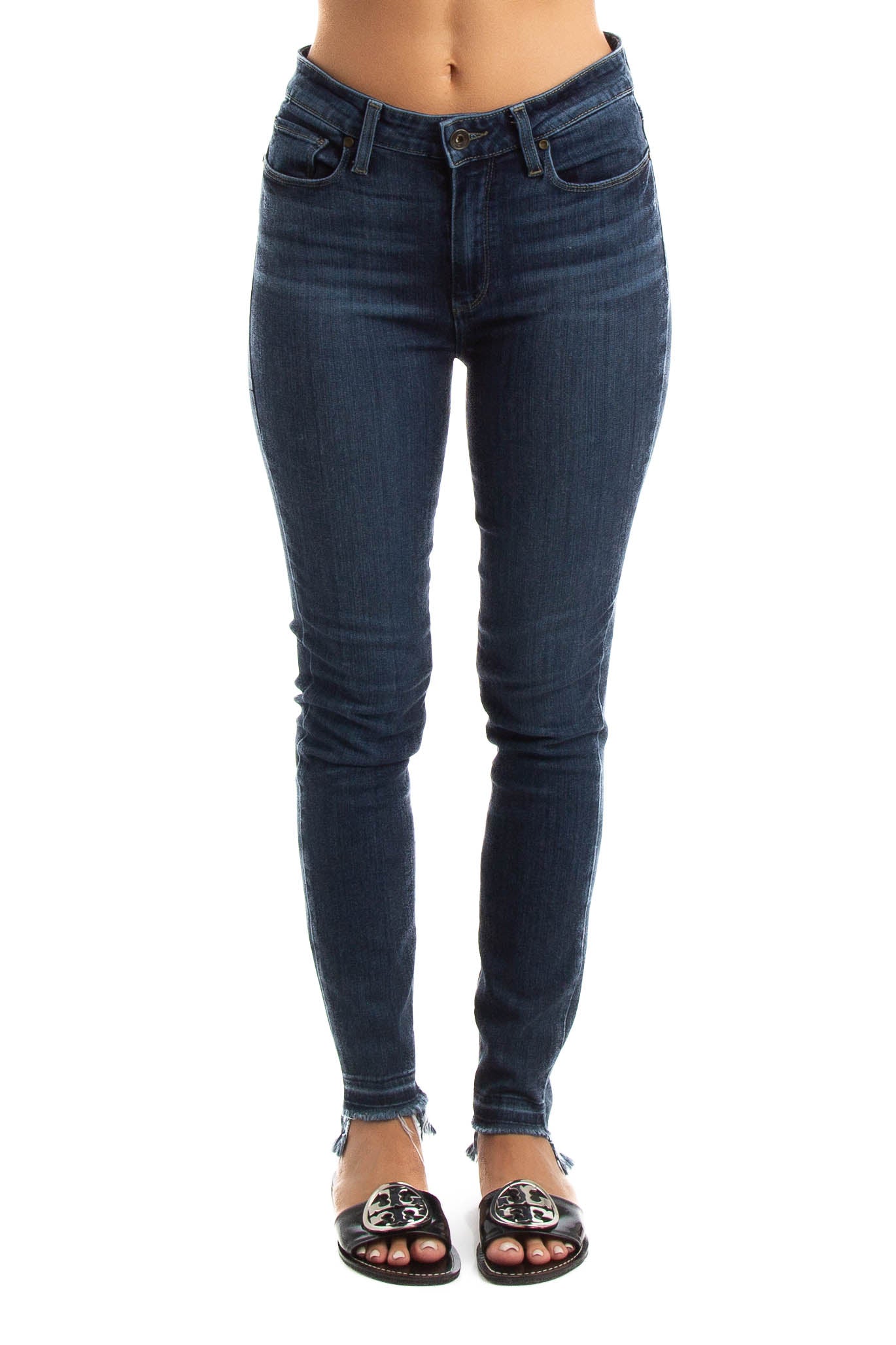 Paige, Talla 27