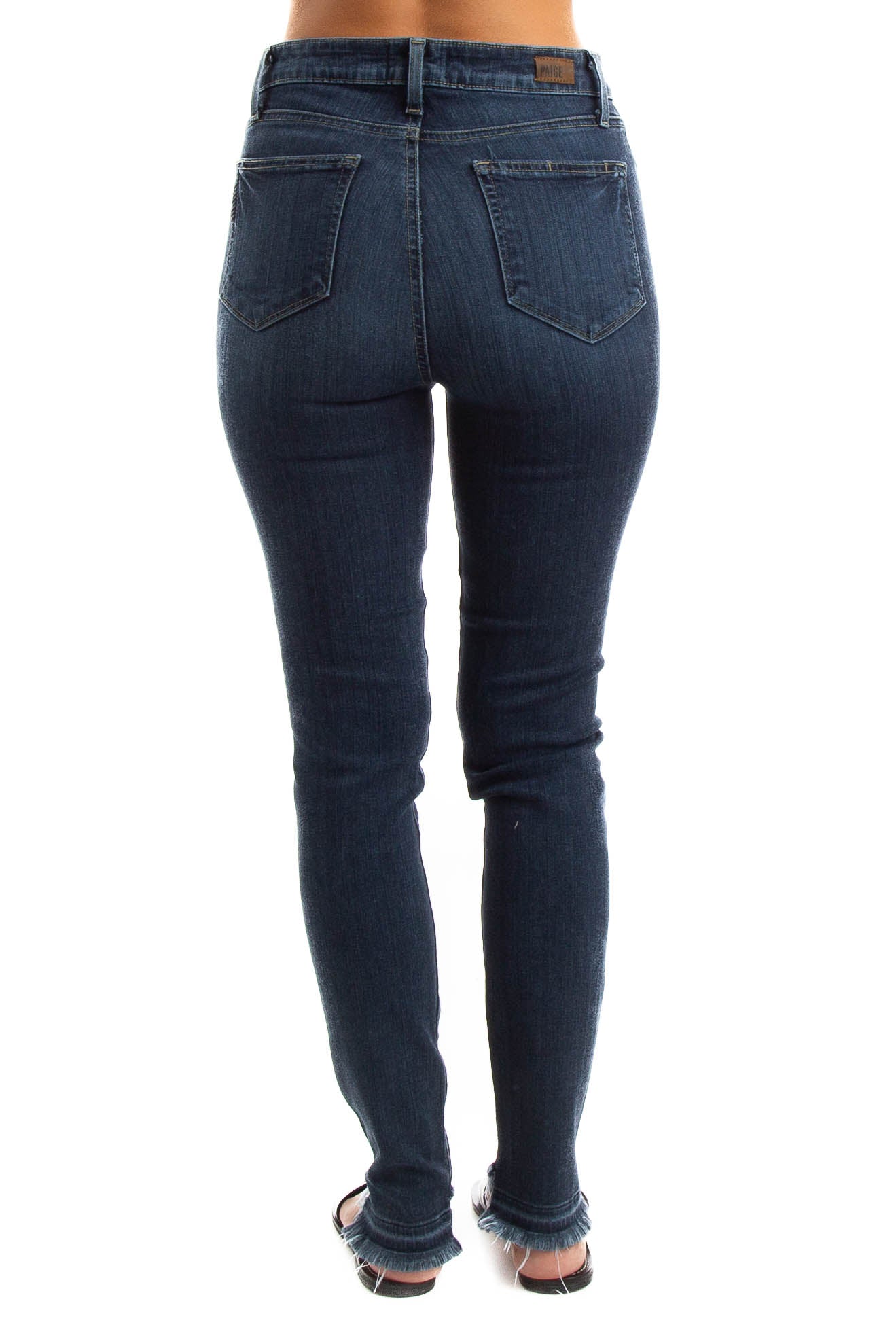 Paige, Talla 27