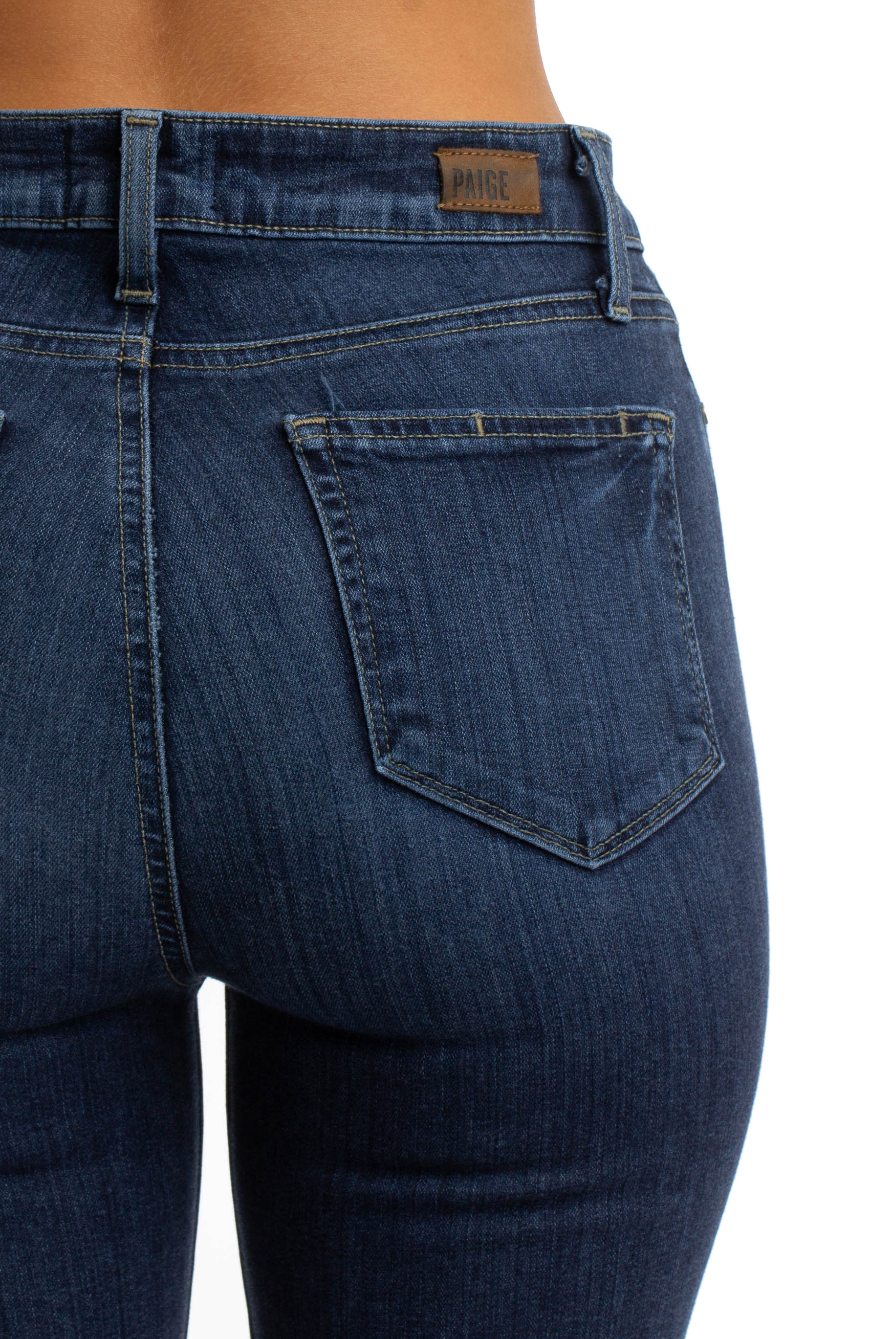 Paige, Talla 27