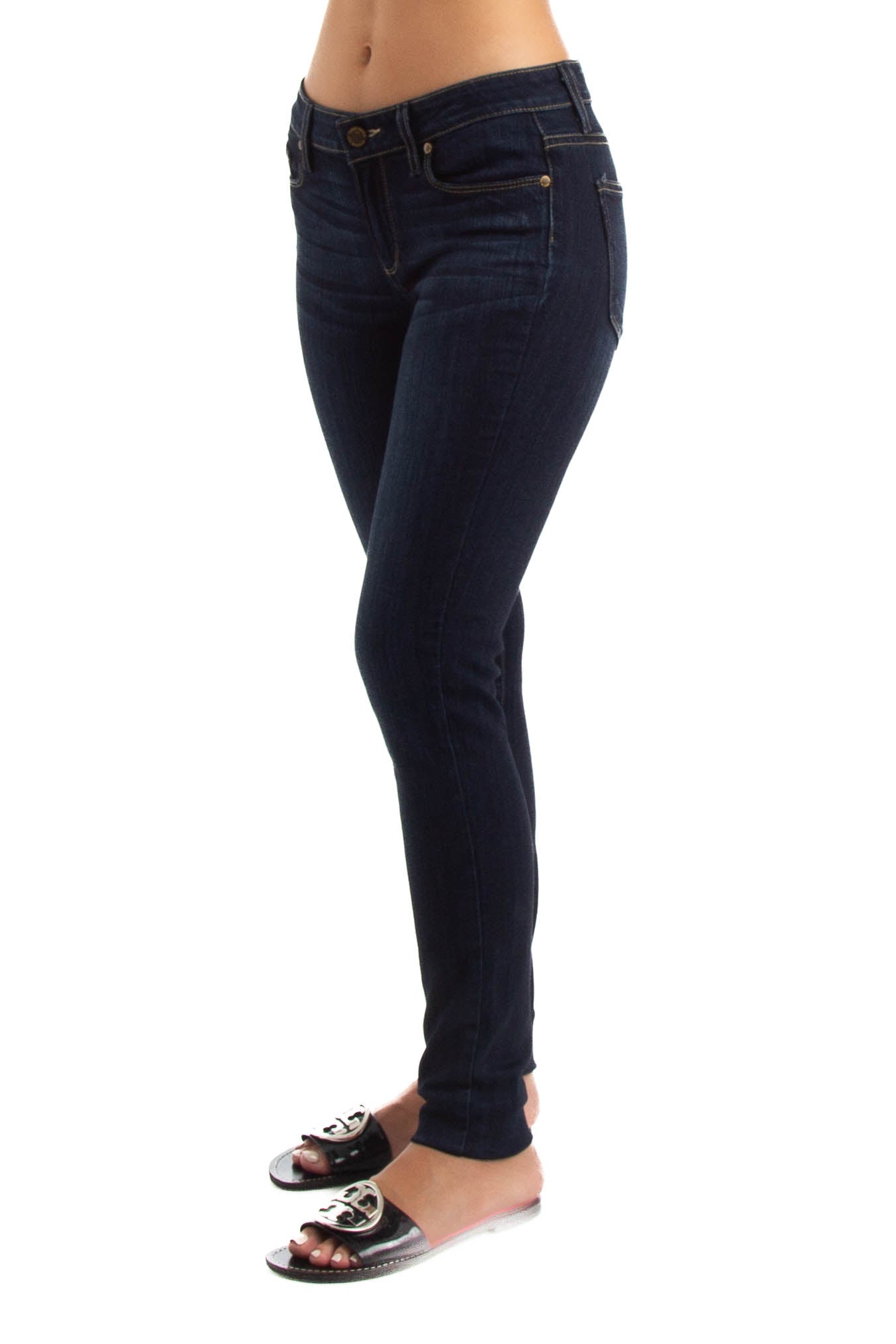 Paige, Talla 28