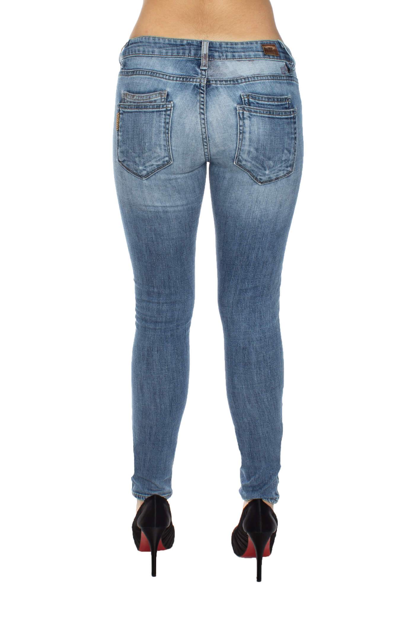 Paige, Talla 25