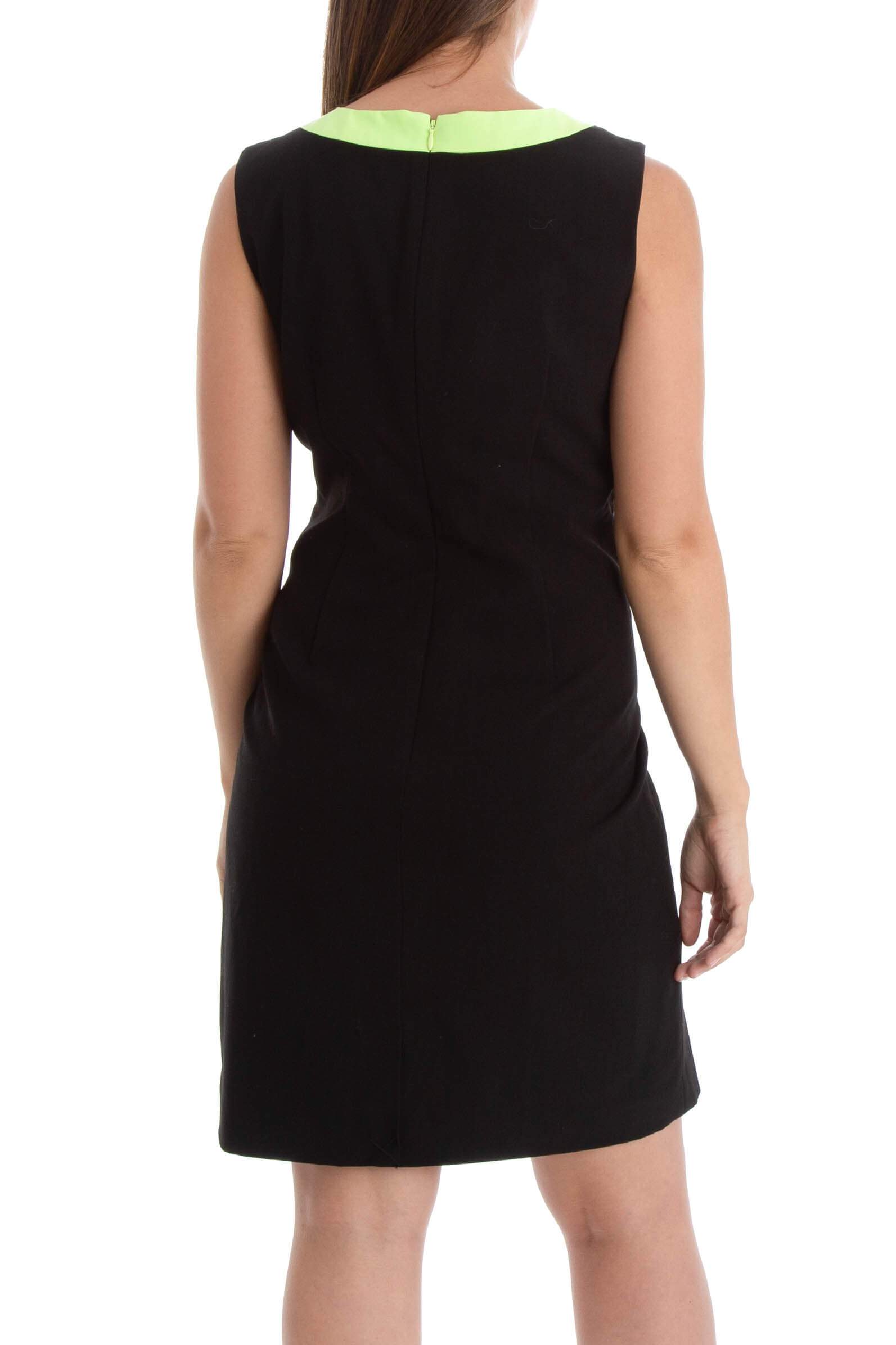 Calvin Klein, Talla 12