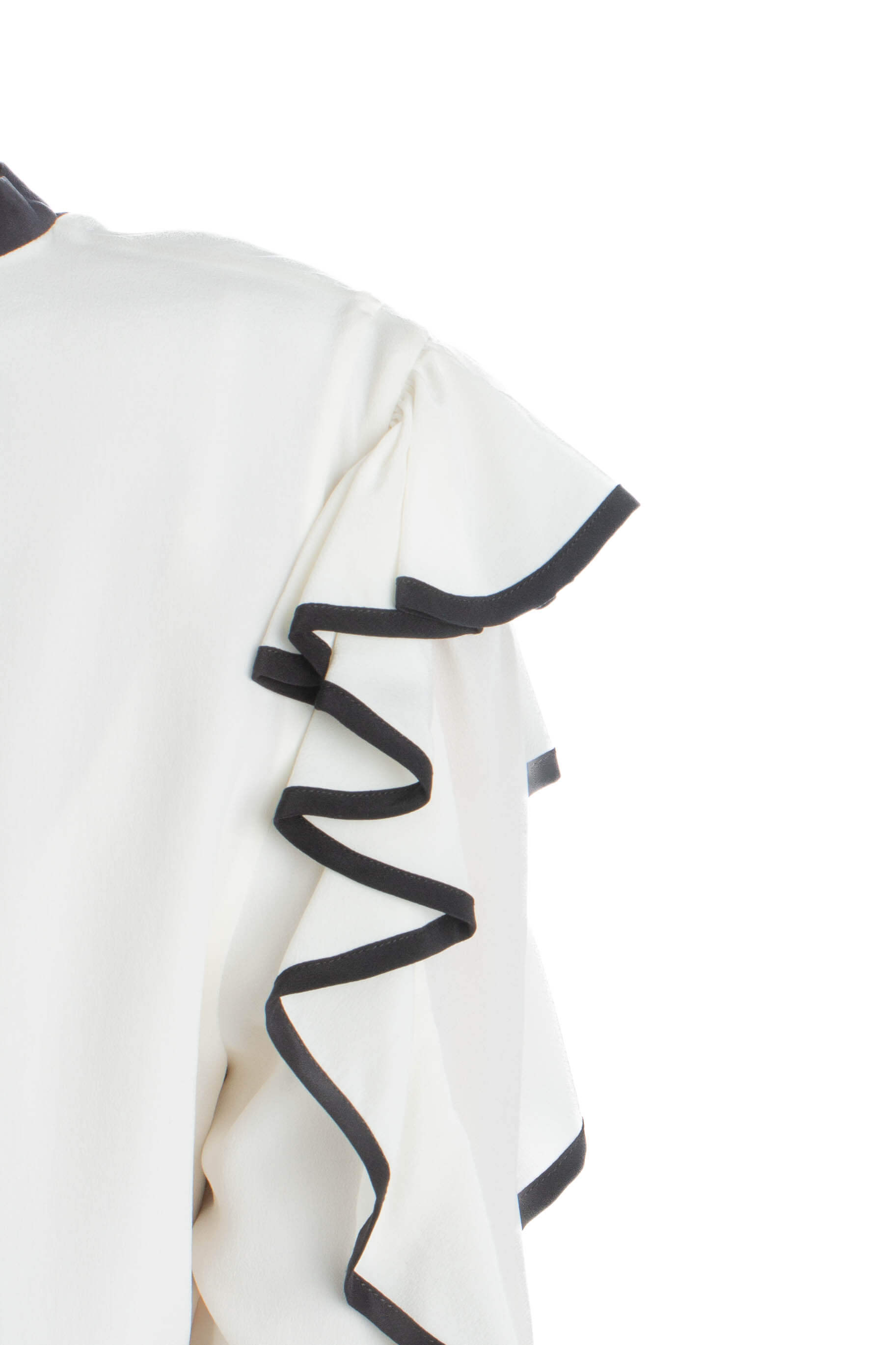 Alexis, Talla L