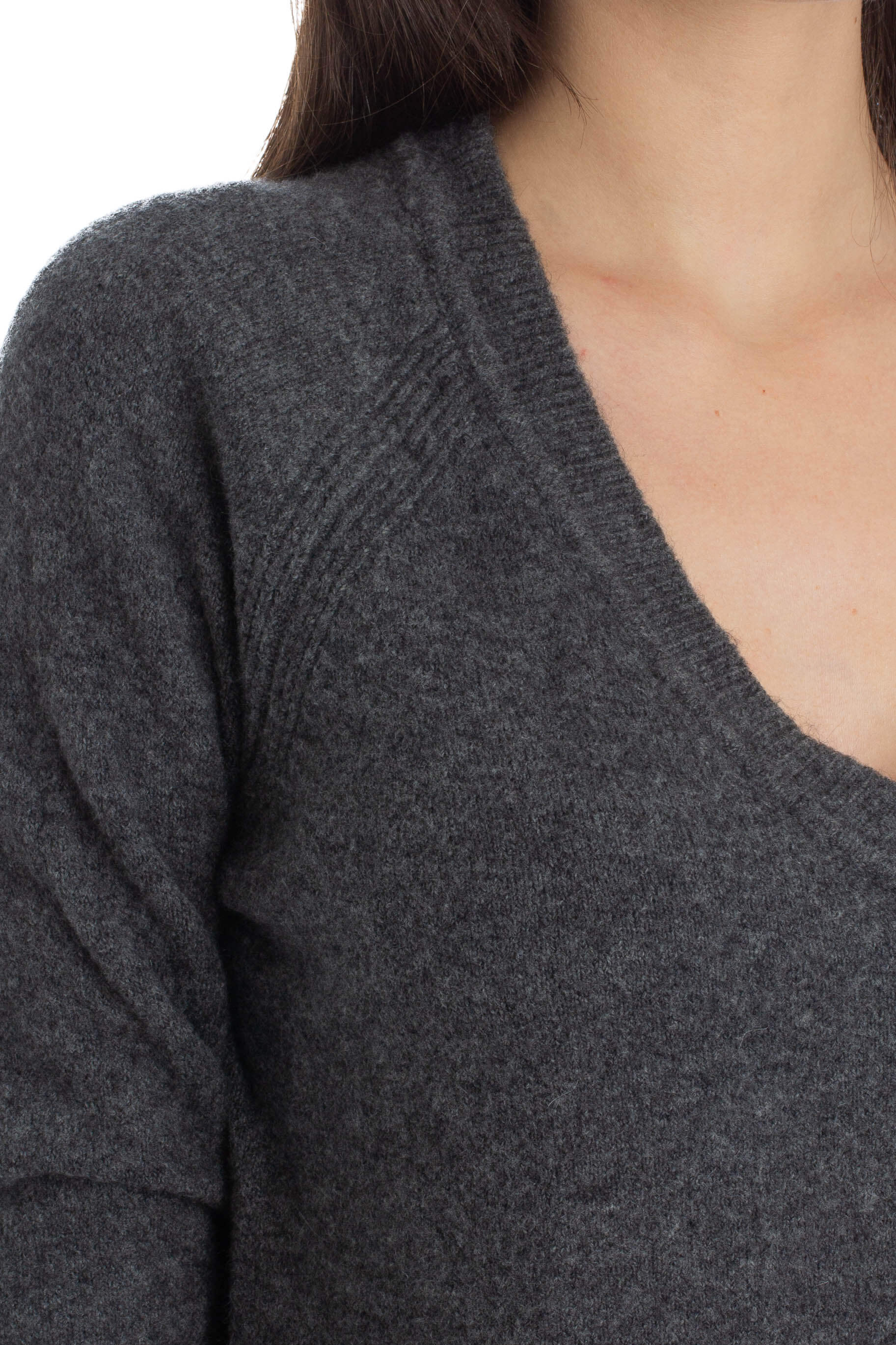 J Crew, Talla S