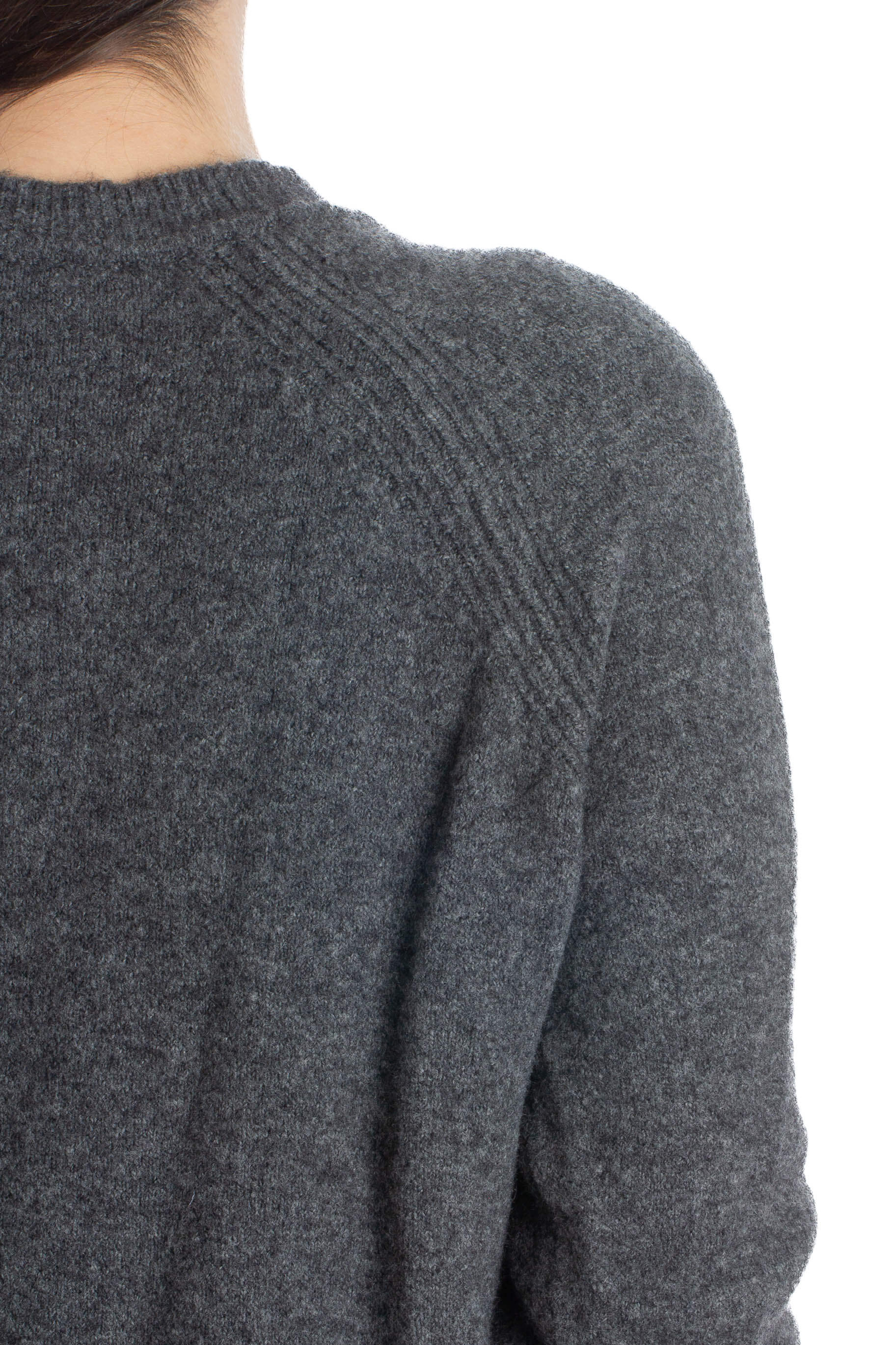 J Crew, Talla S