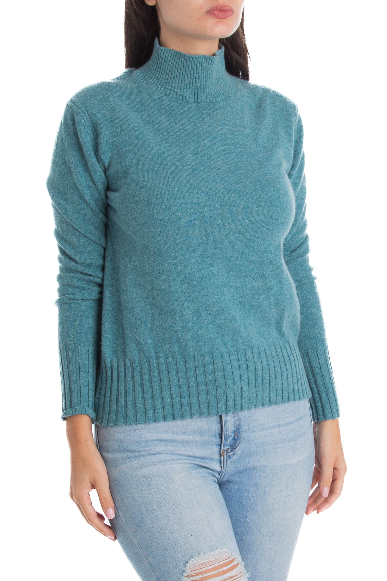 J Crew, Talla S